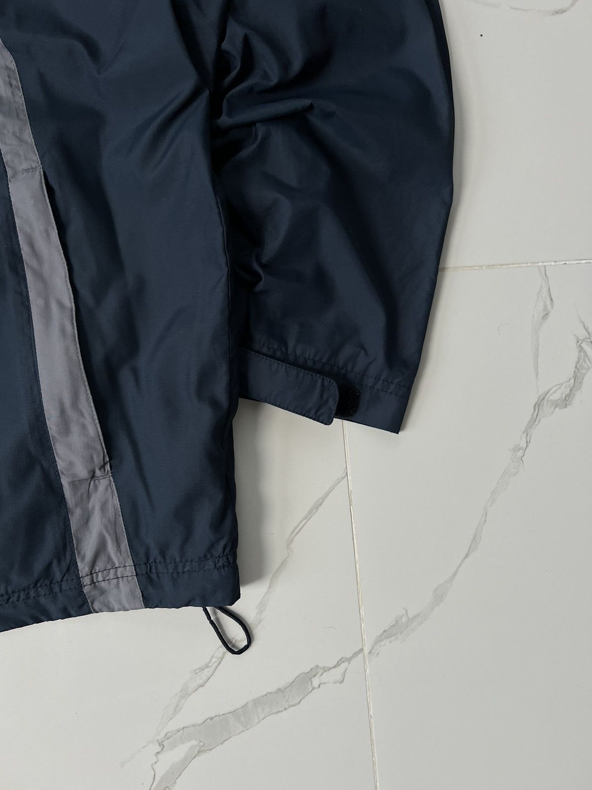 Nike × Vintage 90's NIKE RETRO SWOOSH LOGO Y2K TRACK JACKET GORPCORE Size US L / EU 52-54 / 3 - 2 Thumbnail
