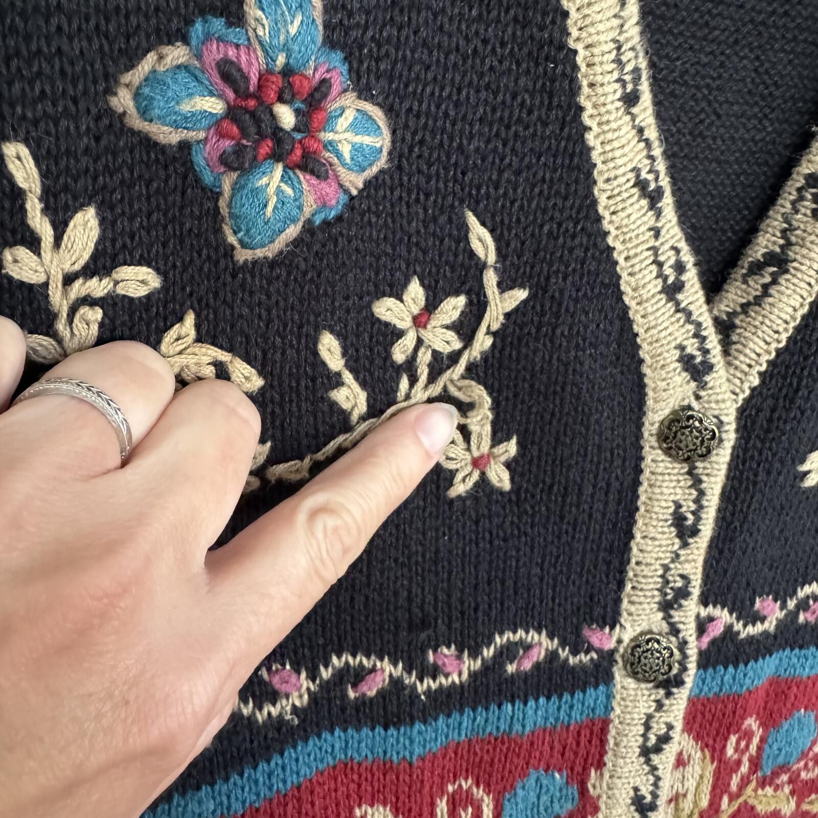 Other Vintage Hand Embroidered Knit Vest Sweater-Fits like Large Size L / US 10 / IT 46 - 5 Thumbnail