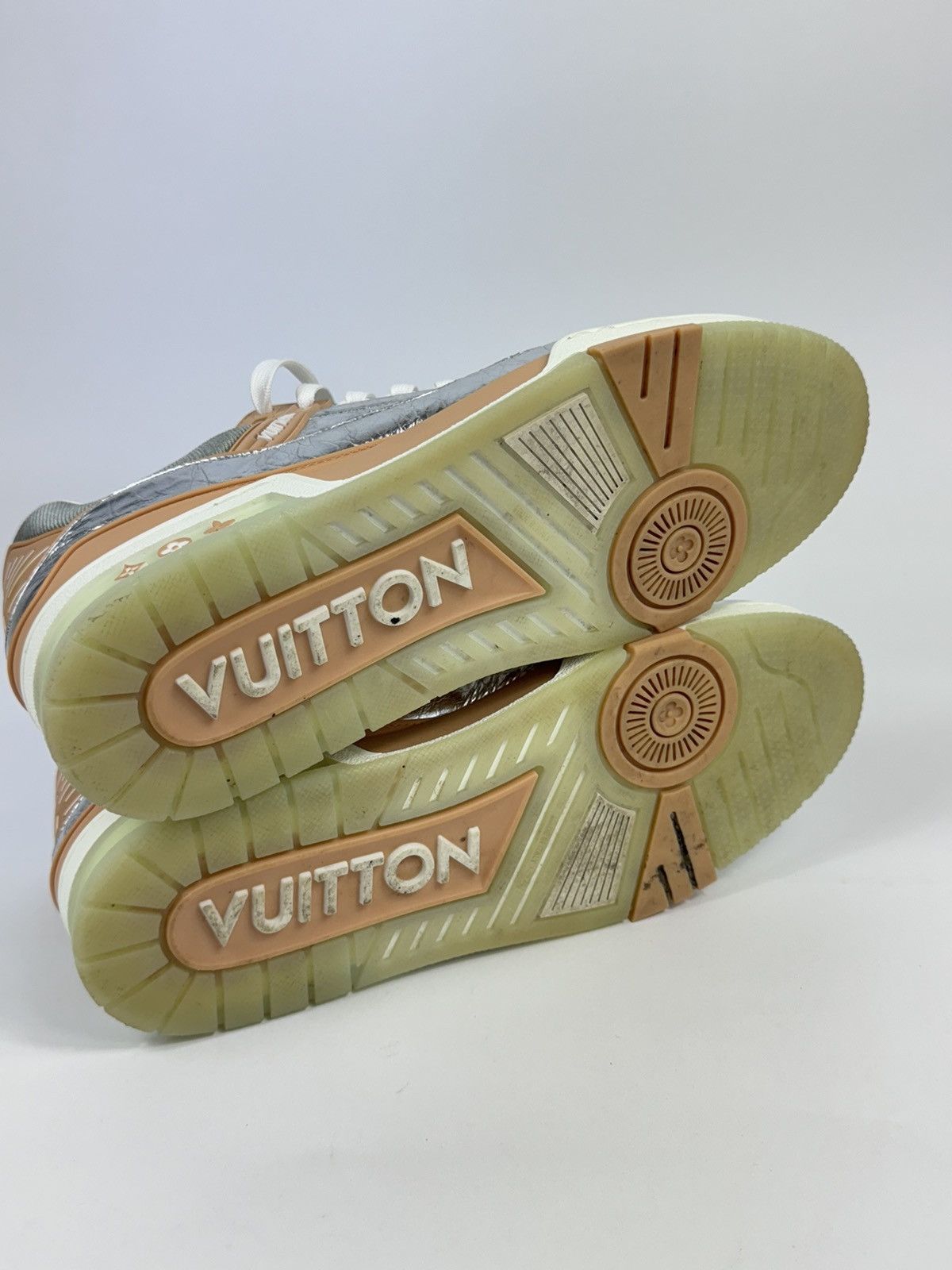 Louis Vuitton MONOGRAM SILVER SNEAKERS Size US 11 / EU 44 - 6 Thumbnail