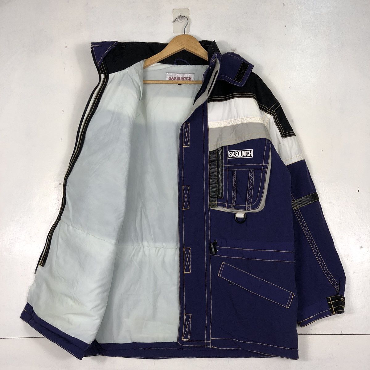Japanese Brand ❤️‍🔥SEND OFFER ❤️‍🔥Sasquatch Fabric Ski Jacket Size US M / EU 48-50 / 2 - 10 Thumbnail
