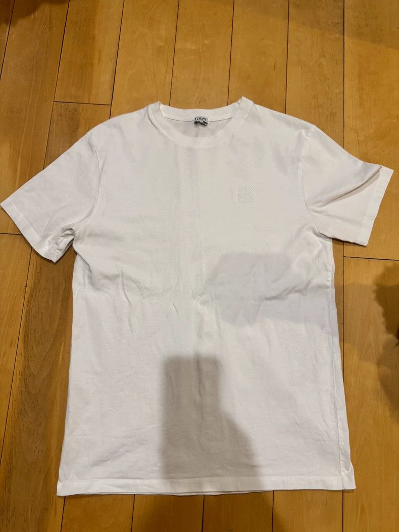 Loewe loewe white short sleeves 2504-Nextarrow Size US L / EU 52-54 / 3 - 1 Thumbnail