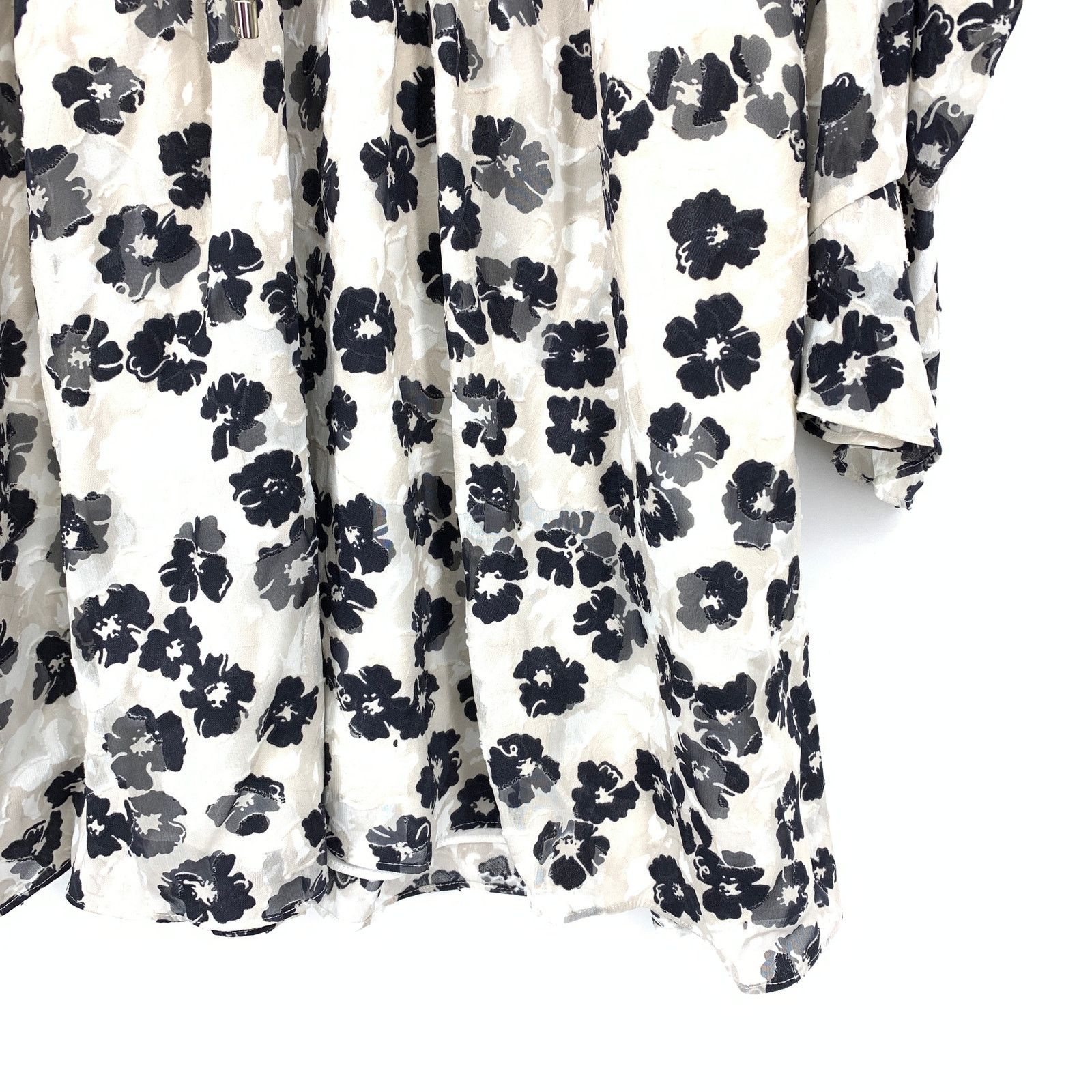 Ted Baker Ted Baker Ruched Detail Mini Dress Sz 2 US 6 Black Gray NEW Size M / US 6-8 / IT 42-44 - 4 Thumbnail