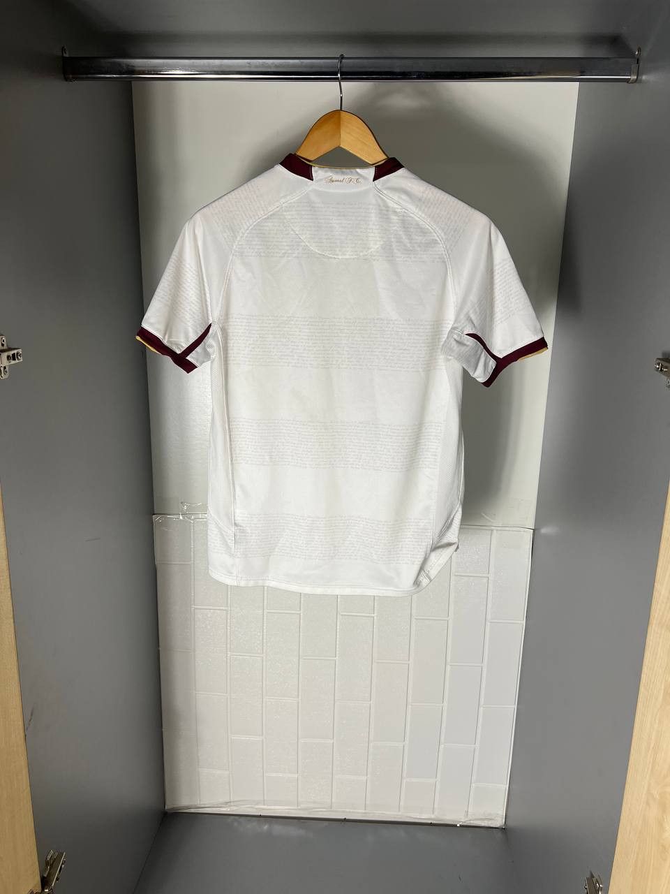Nike VINTAGE NIKE FC ARSENAL LONDON ENGLAND SOCCER JERSEY RETRO Size US XS / EU 42 / 0 - 9 Thumbnail