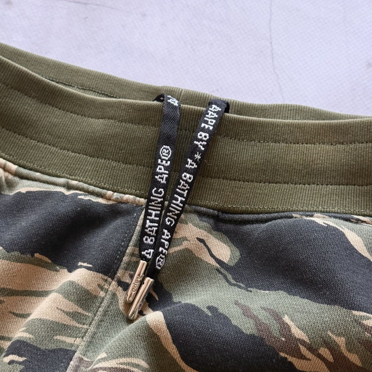 Bape Bape Aape Camo Multi-logo Y2K Pants Size US 30 / EU 46 - 9 Thumbnail