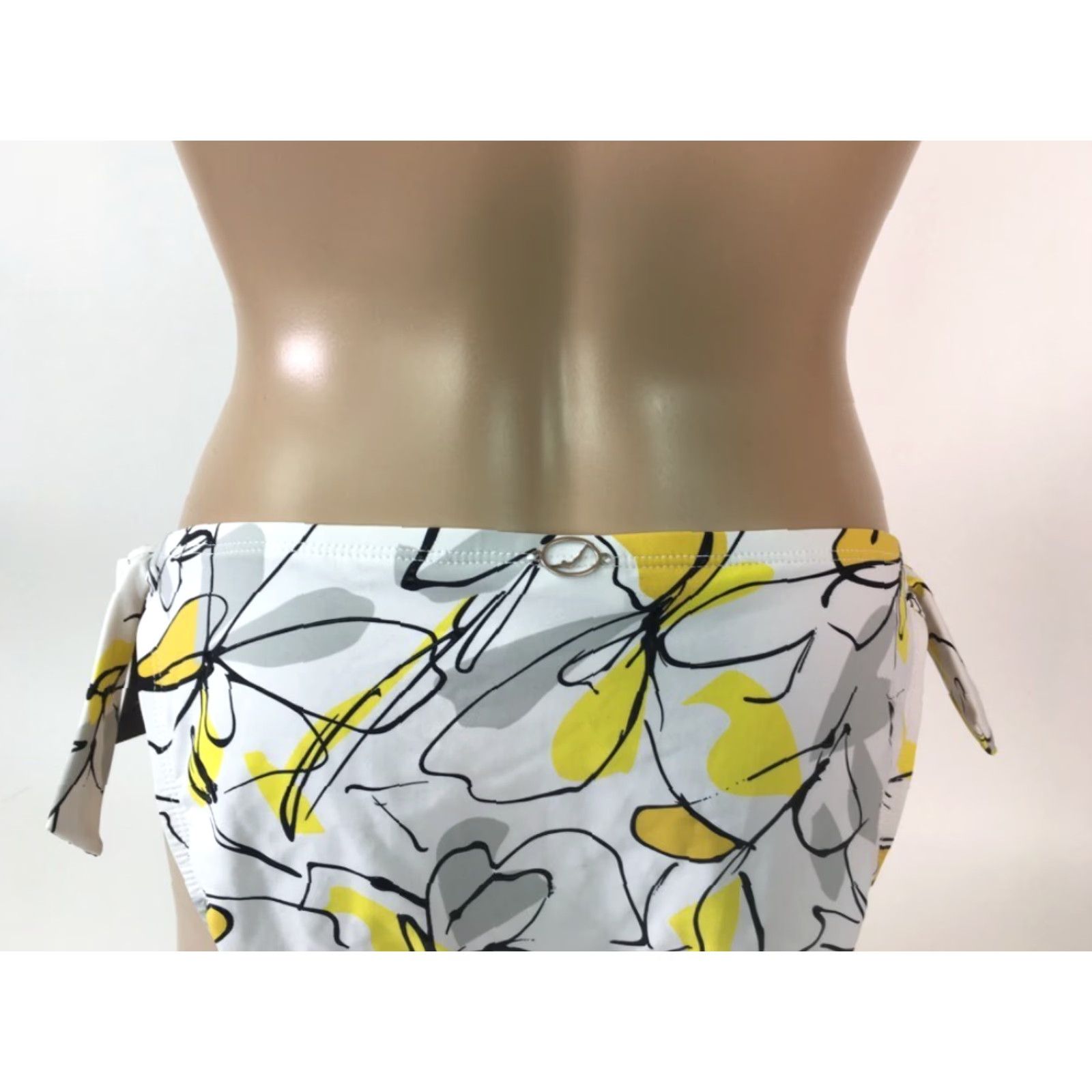 Jantzen Jantzen Bikini Swim Bottom Women Size 12 White Yellow Geometric Ties Nylon Regular Size 34" / US 12 / IT 48 - 2 Thumbnail