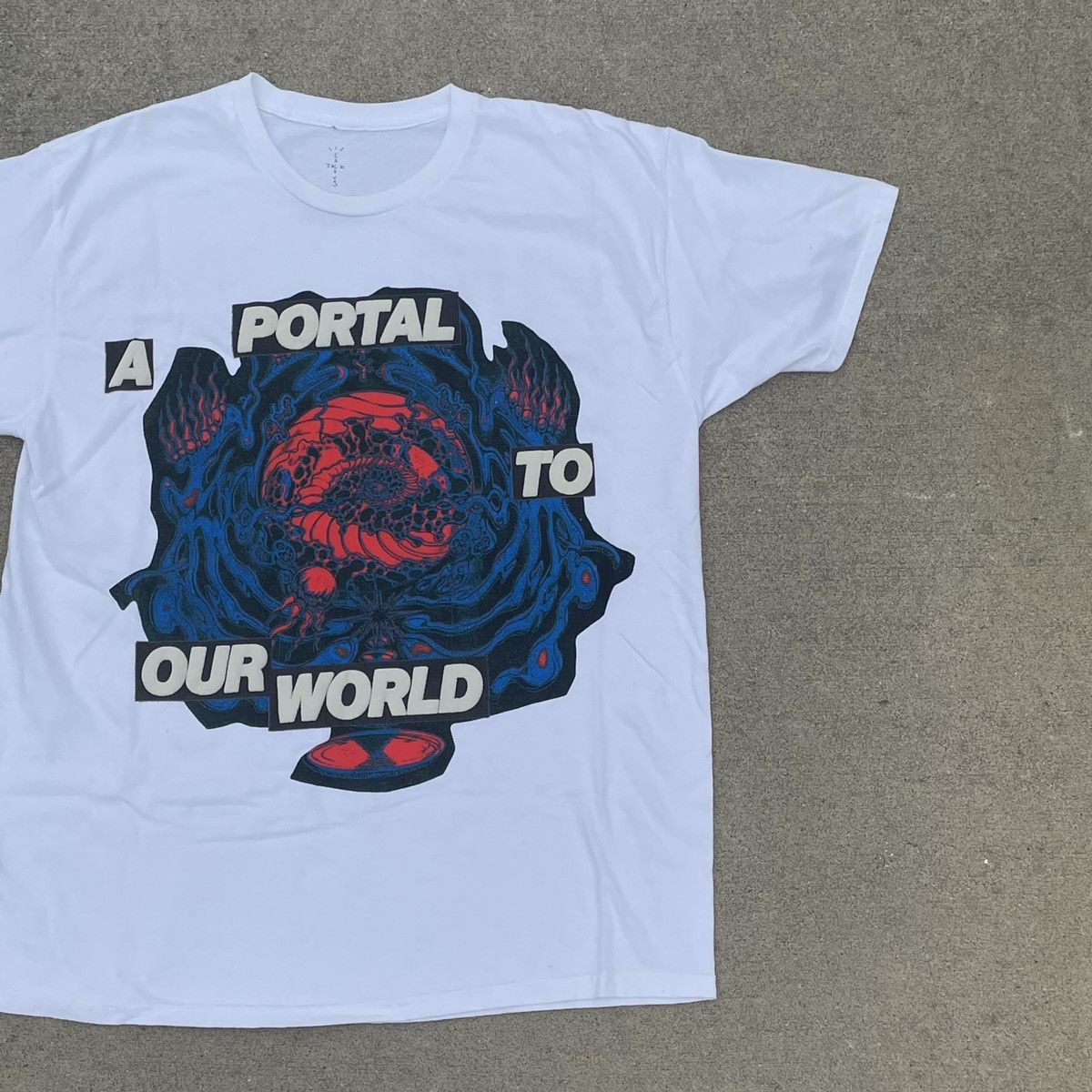 Travis Scott Travis Scott Rolling Loud NYC 2021 Tshirt Rare size Medium Size US M / EU 48-50 / 2 - 4 Thumbnail
