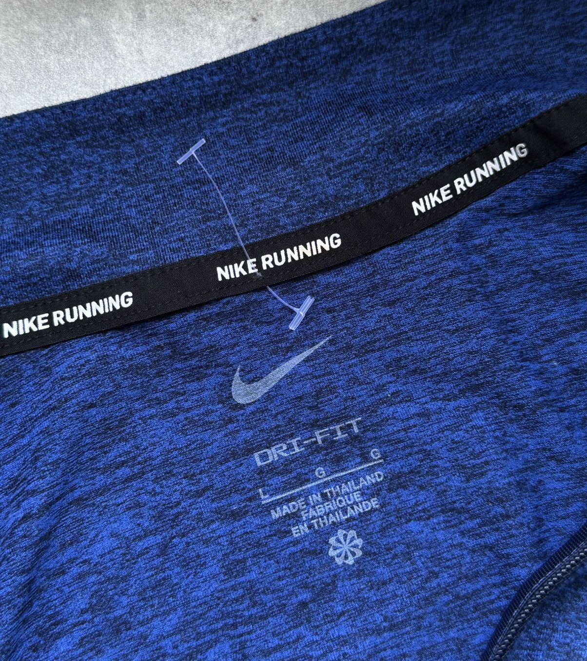 Nike Nike Men's Dri-FIT Element 1/4-Zip Running Blue Size L Size US L / EU 52-54 / 3 - 6 Thumbnail