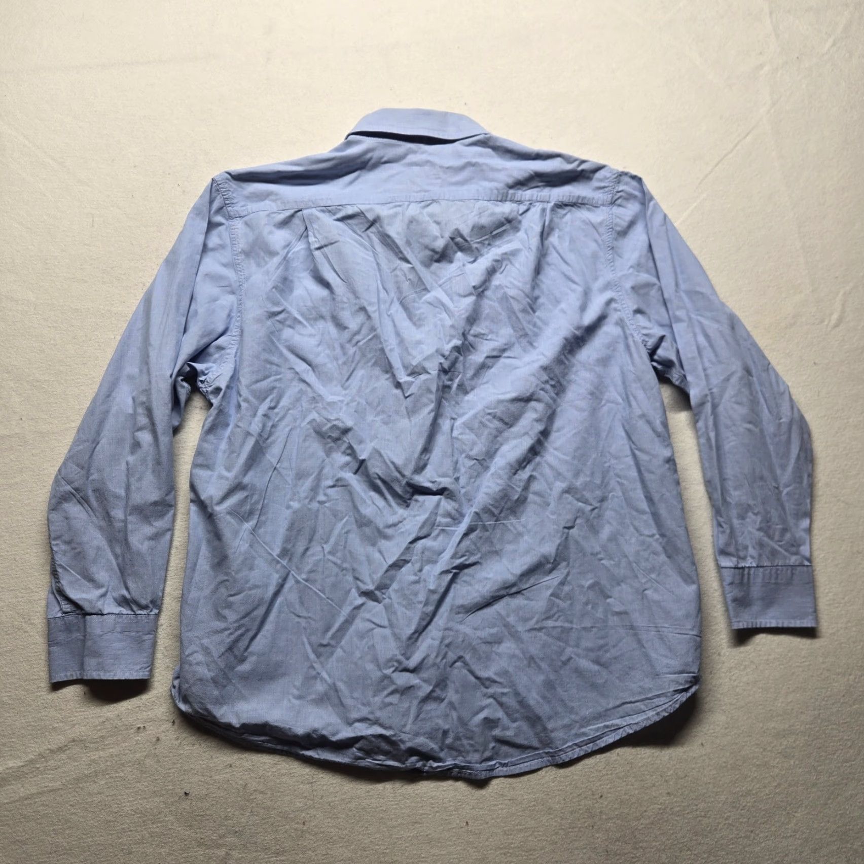 Izod IZOD Dress Shirt Solid Blue Long Sleeve Button-Up XL Regular Fit Mens Size US XL / EU 56 / 4 - 7 Thumbnail