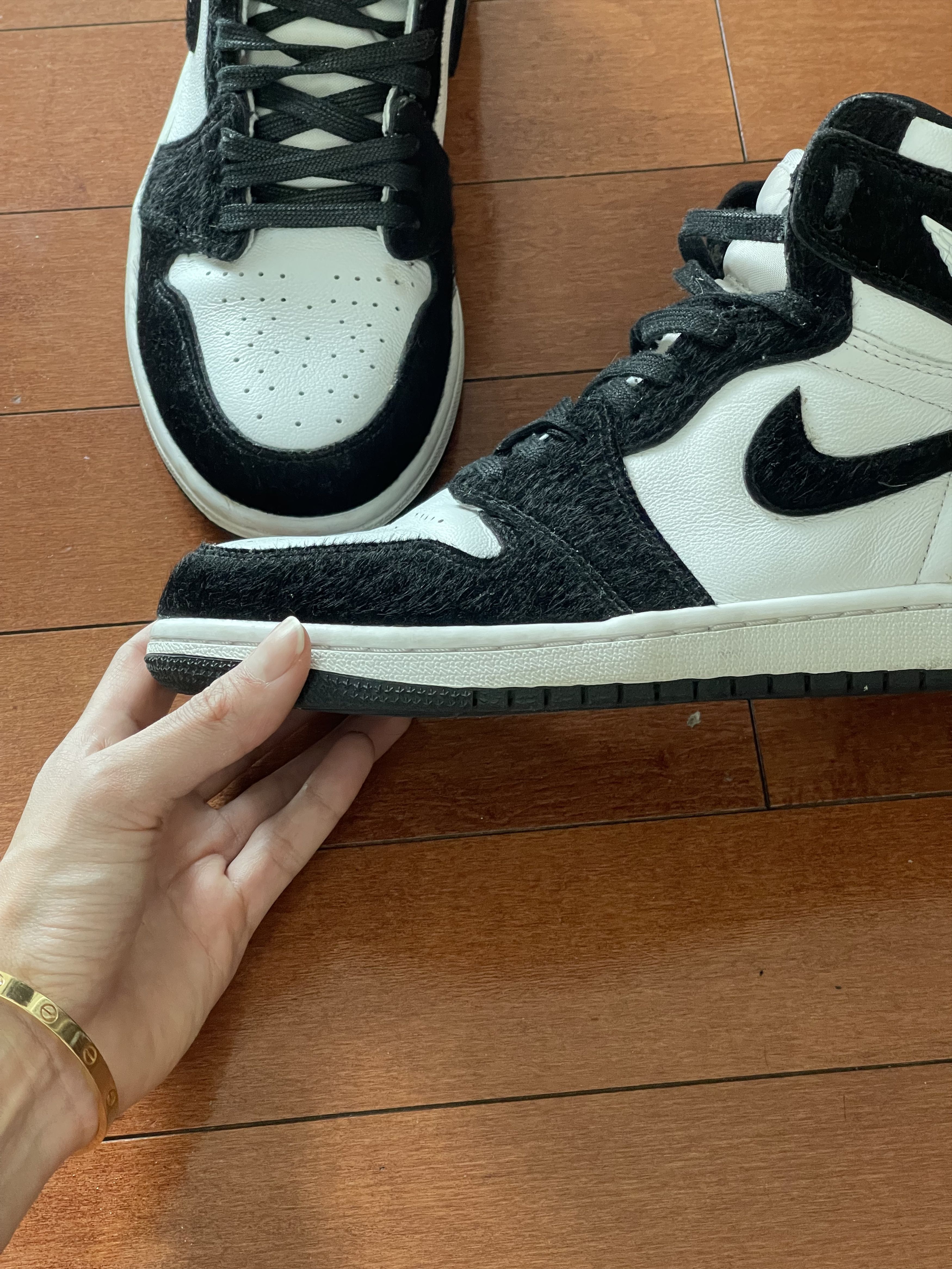 Jordan Brand Air Jordan 1 Retro High OG Twist 2.0/ Panda Size US 9 / IT 39 - 4 Thumbnail
