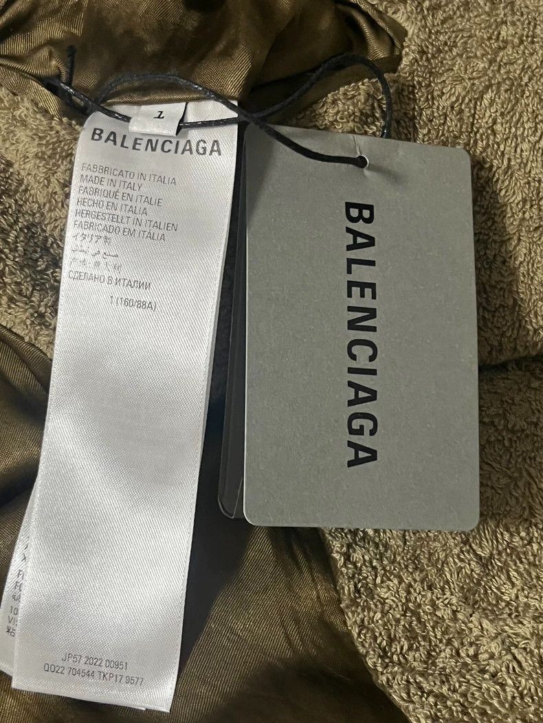 Balenciaga Balenciaga Camel do old destruction shoulder pad windbreak Size S / US 4 / IT 40 - 4 Thumbnail