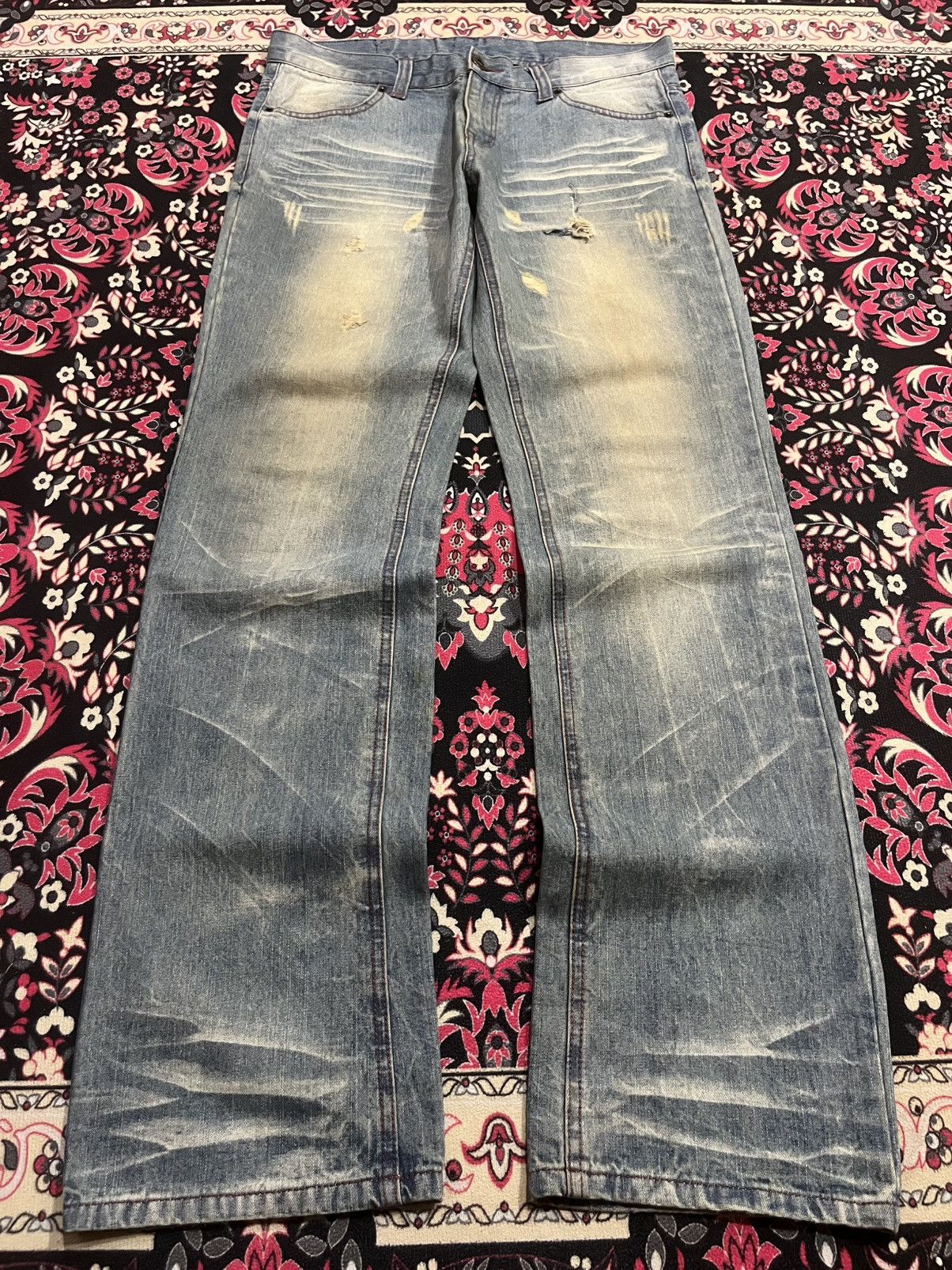 CIVARIZE × If Six Was Nine × Japanese Brand ⚡️Distressed⚡️Vintage Japanese Brand Blue Faded Slash Rip Jean Size US 33 - 1 Thumbnail