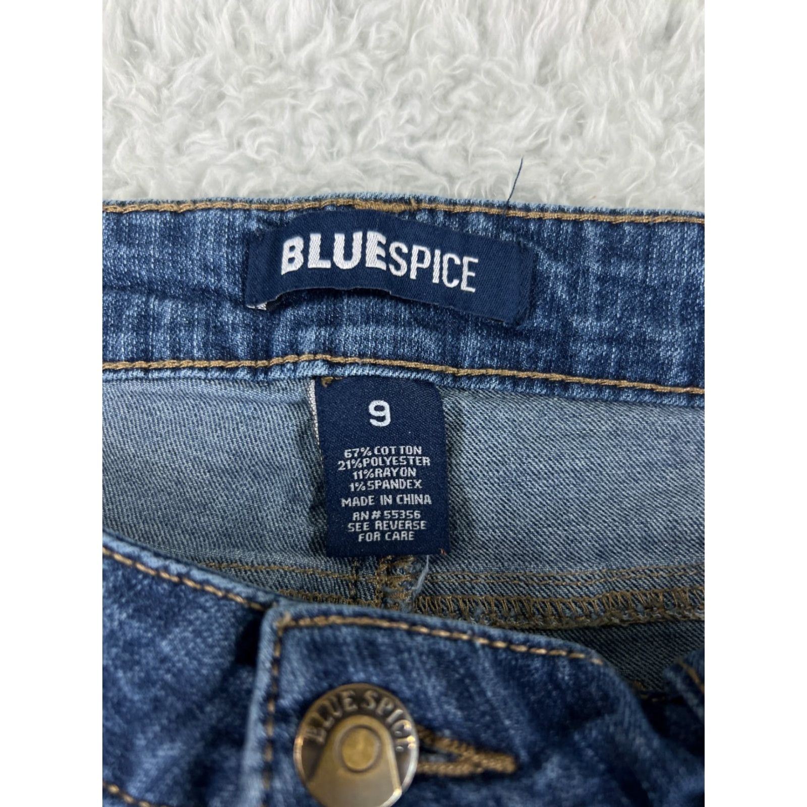 Vintage Blue Spice Jeans Womens Blue Denim Medium Wash 28x25 Slim Tapered Leg 9 Girls? Size 30" / US 8 / IT 44 - 3 Thumbnail