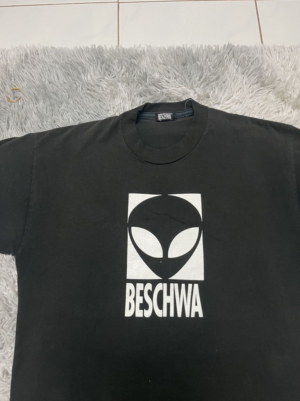 Alien Workshop 2000s BESCHWA ALIEN WORKSHOP LOGO TSHIRT Size US M / EU 48-50 / 2 - 5 Thumbnail