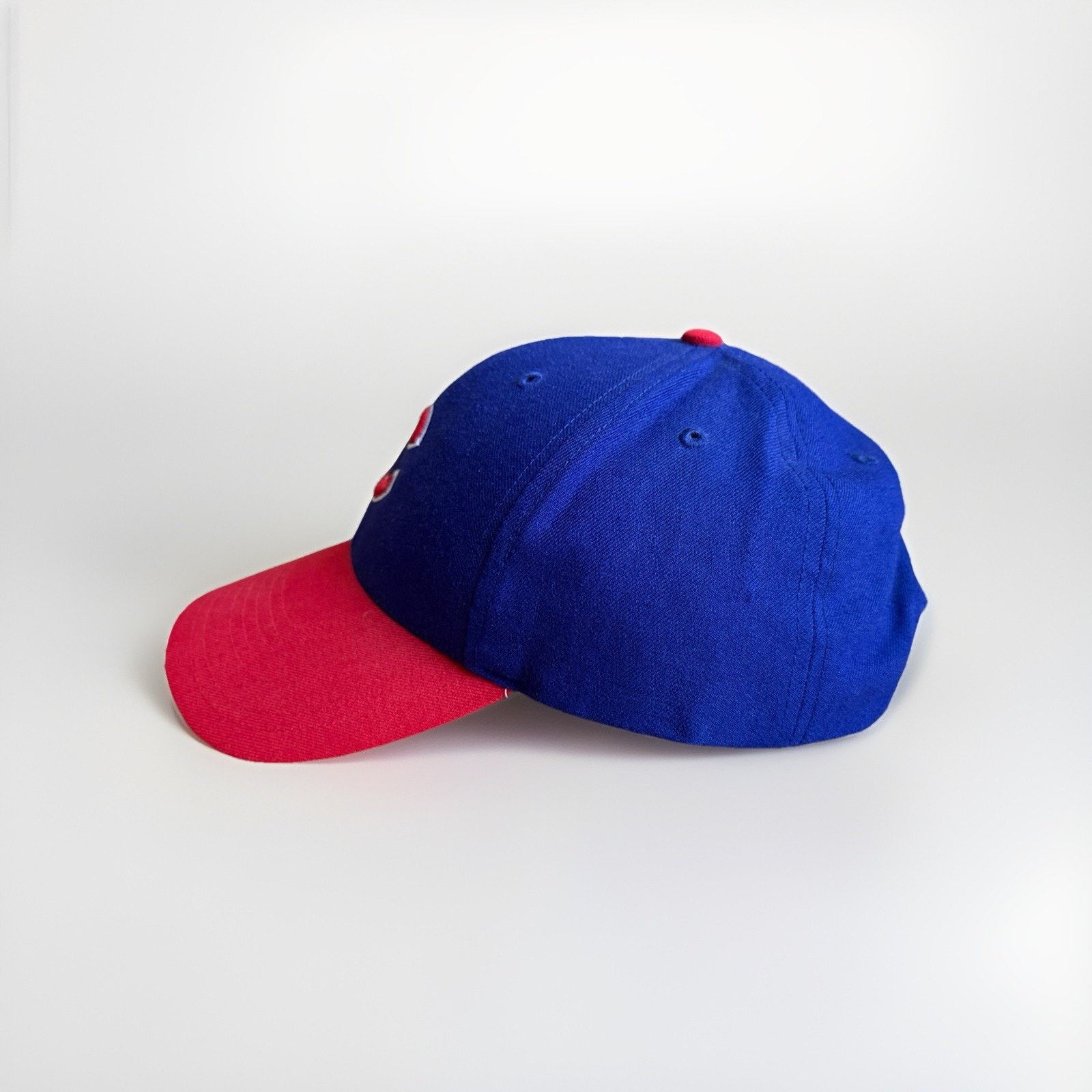 Other Vintage Chicago Cubs Baseball Hat Red Brim Blue Wool Blend Size ONE SIZE - 2 Thumbnail
