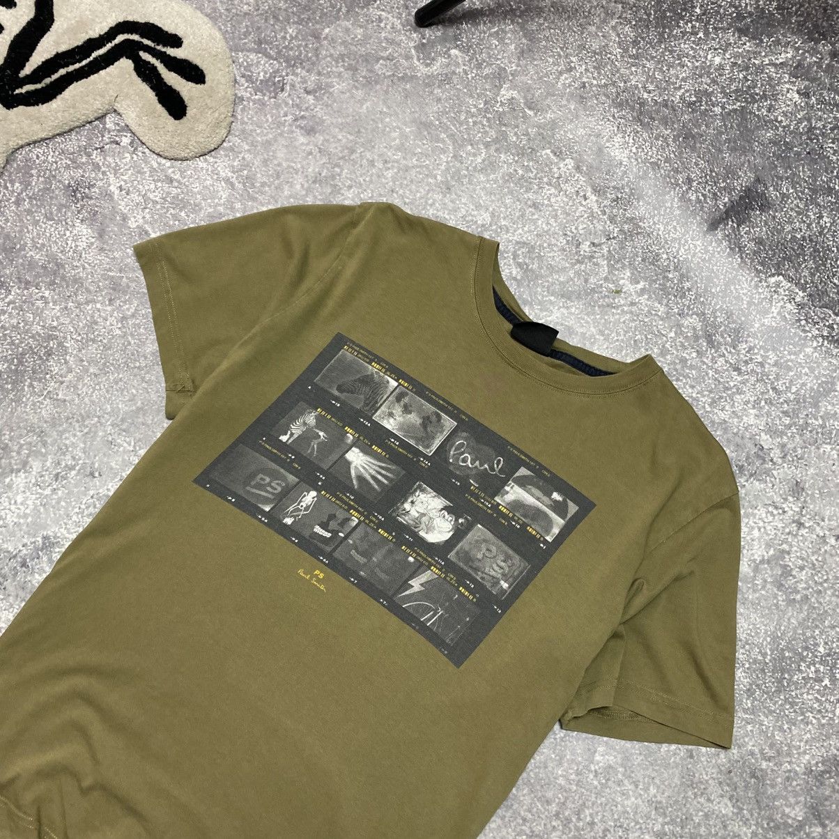 Paul Smith Mens Paul Smith Big Graphic logo streetwear tee size S Size US S / EU 44-46 / 1 - 2 Thumbnail