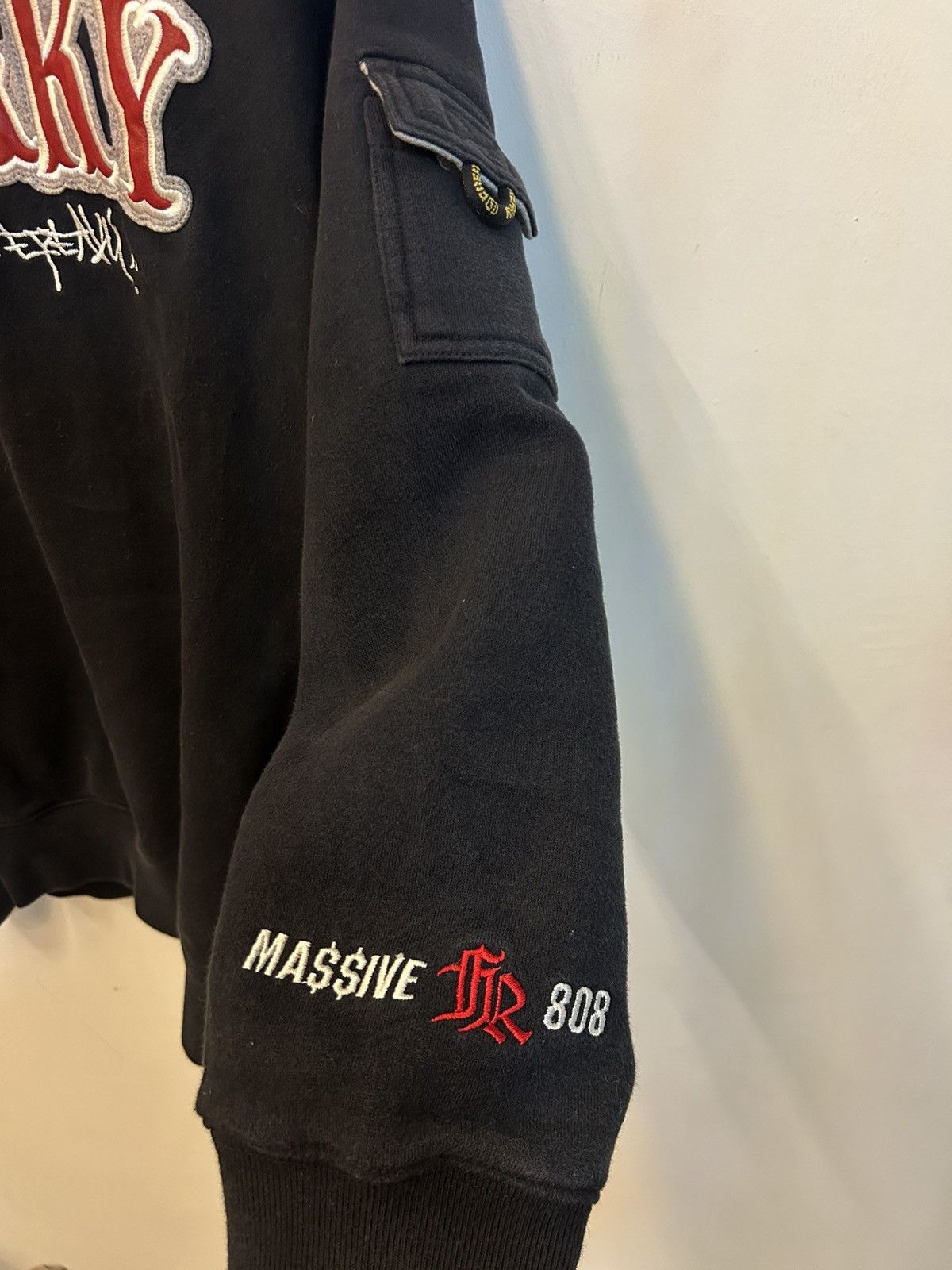 Japanese Brand Beautiful Sunfaded VTG Freaky Fellows "Massive 808" Big Logo Size US L / EU 52-54 / 3 - 7 Thumbnail