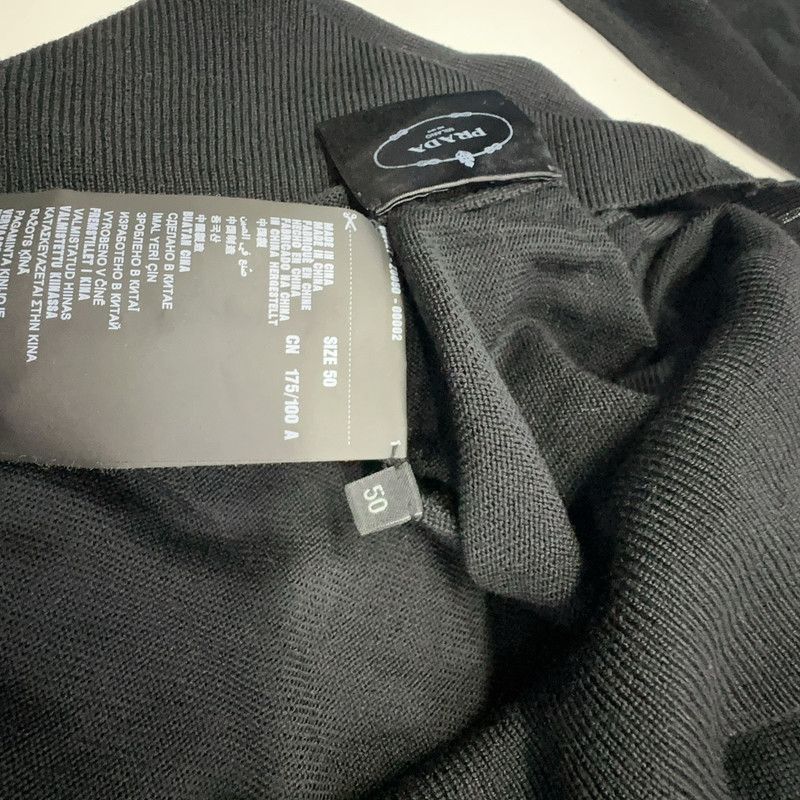 Prada Prada Black VNeck Knit Sweater for Men-2506 Size US L / EU 52-54 / 3 - 4 Thumbnail