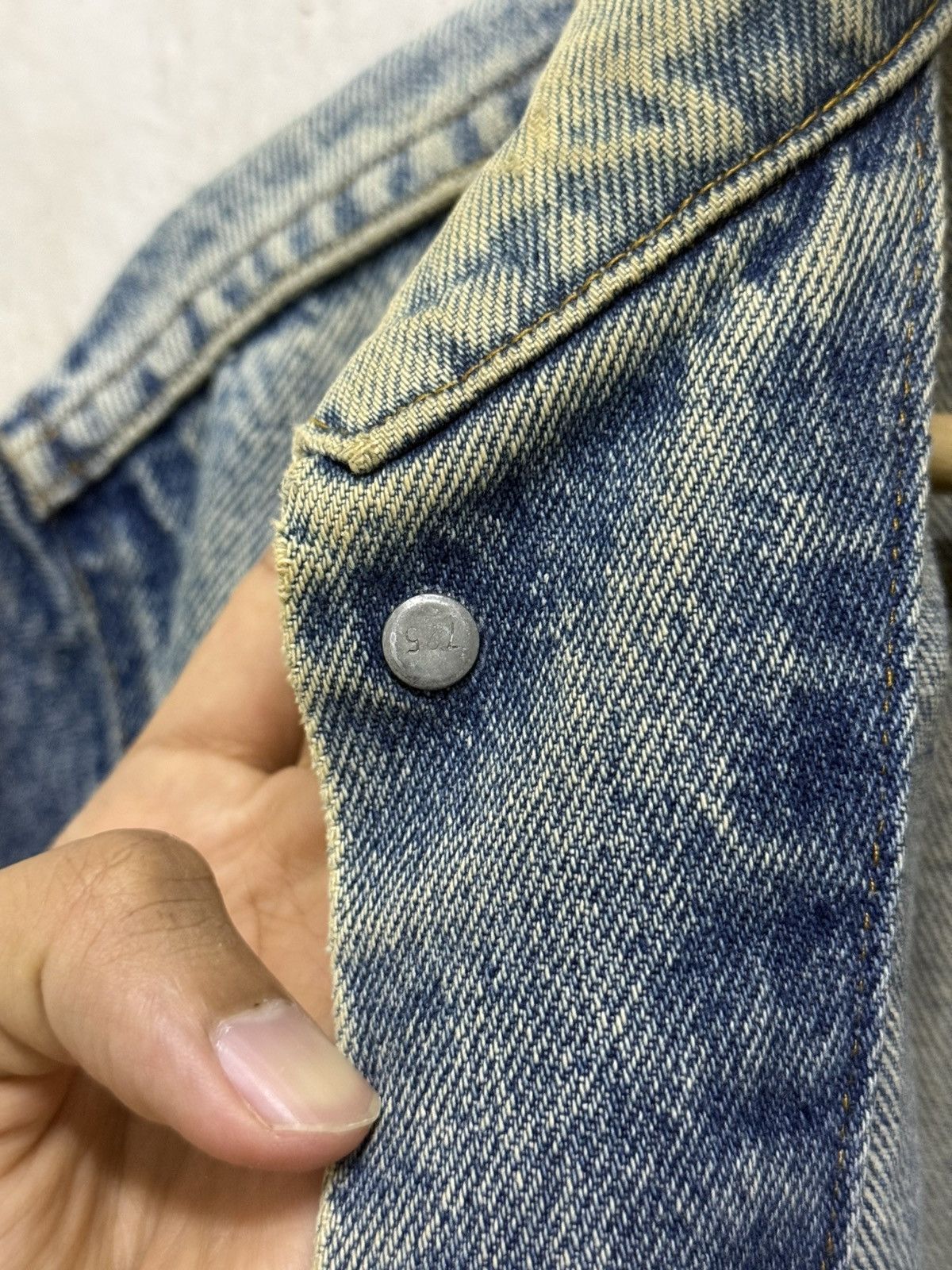 Levi's Vintage Levis Men’s 70506-0216 Denim Trucker Jacket Size US S / EU 44-46 / 1 - 9 Thumbnail