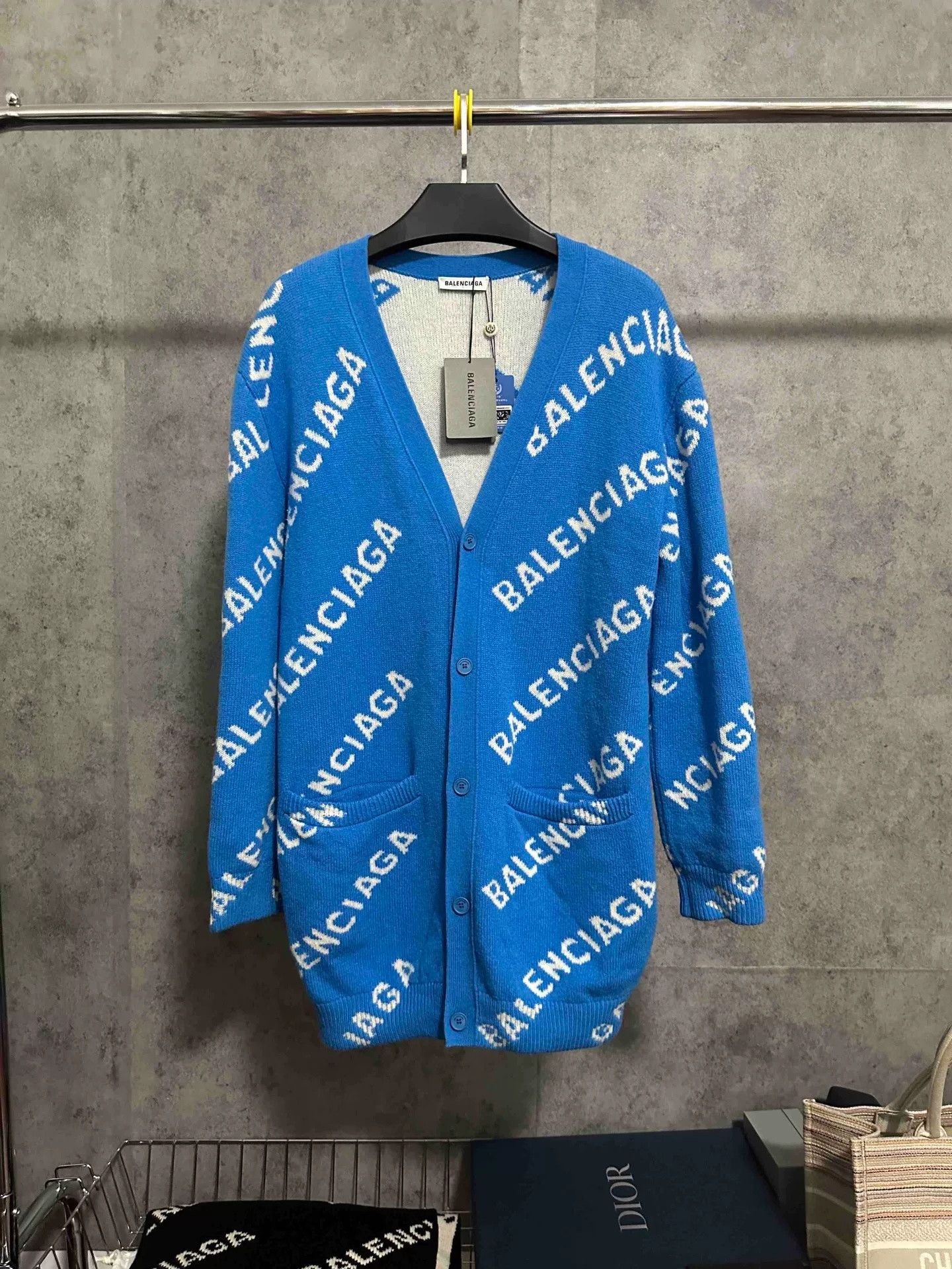 Balenciaga Balenciaga All-Over Logo Blue Cardigan Size US S / EU 44-46 / 1 - 1 Thumbnail