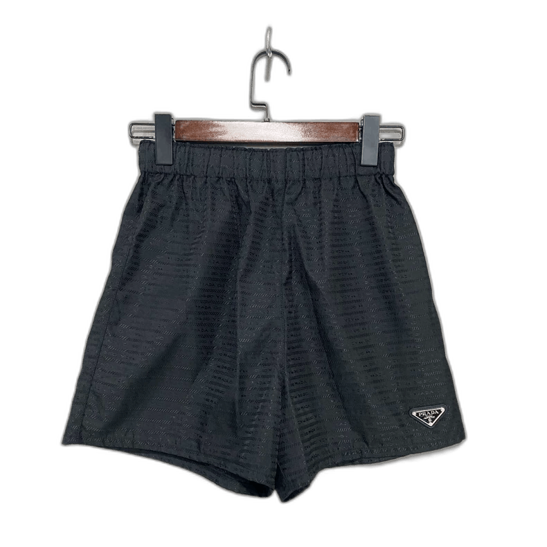 Prada Prada Triangle Logo Nylon Shorts-yf Size US 38 / EU 54 - 1 Thumbnail
