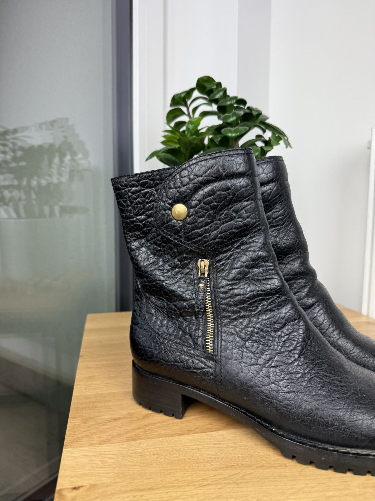 Louis Vuitton Louis Vuitton Boots Size US 11 / IT 41 - 2 Thumbnail