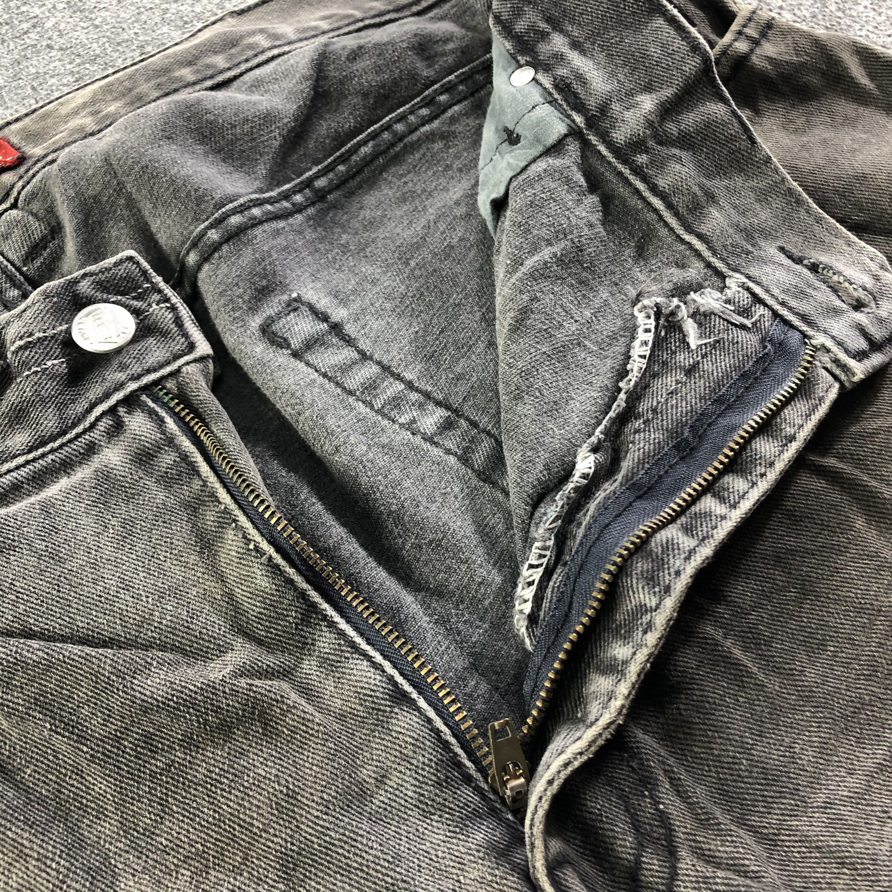 Levi's × Vintage Vintage Levis Jeans-J3199 Size US 41 - 8 Thumbnail