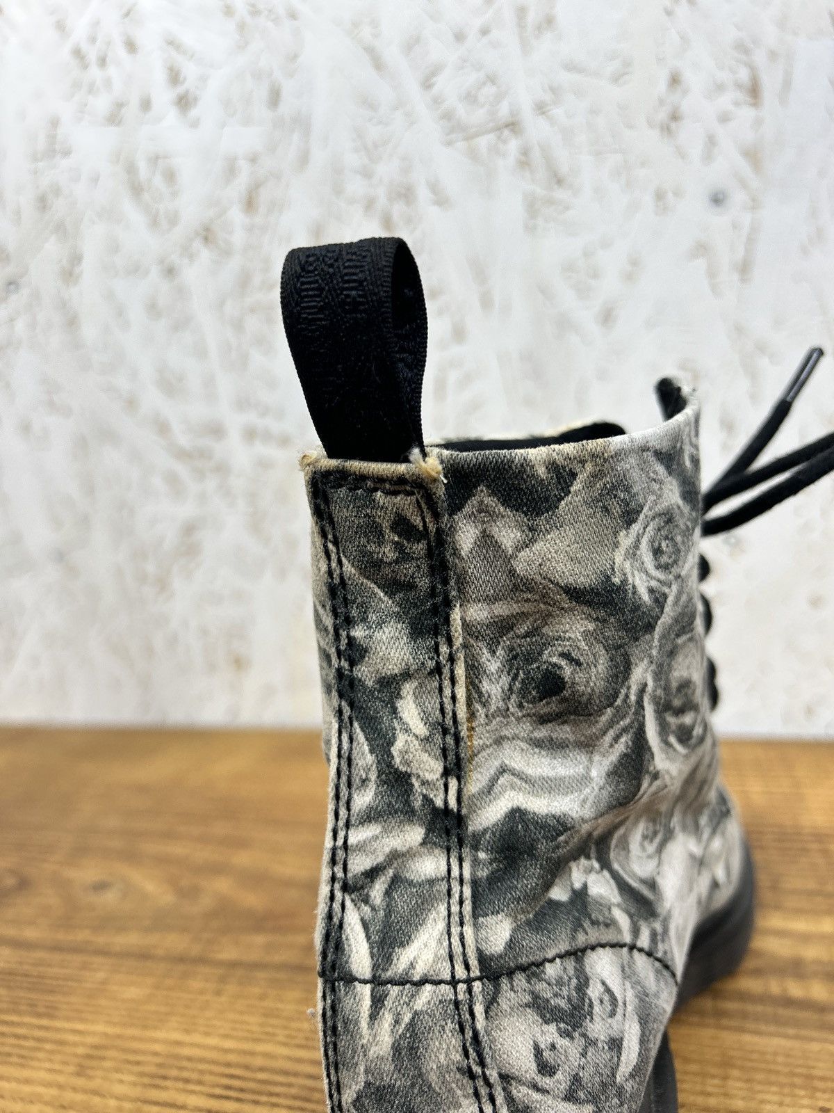 Dr. Martens Dr Martens 1460 Beckett Canvas Black Grey Roses Boots US 4 Size US 4 / IT 34 - 5 Thumbnail