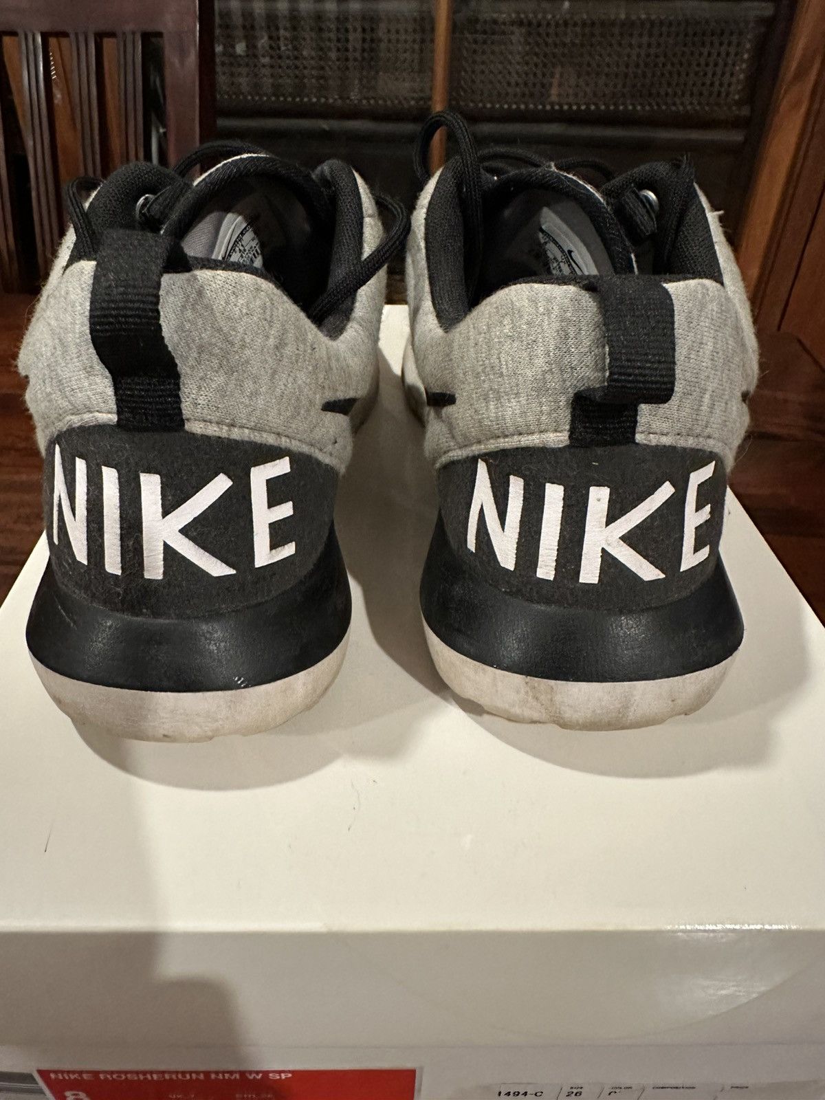 Nike Nike Roshe Run Size US 8 / EU 41 - 4 Thumbnail