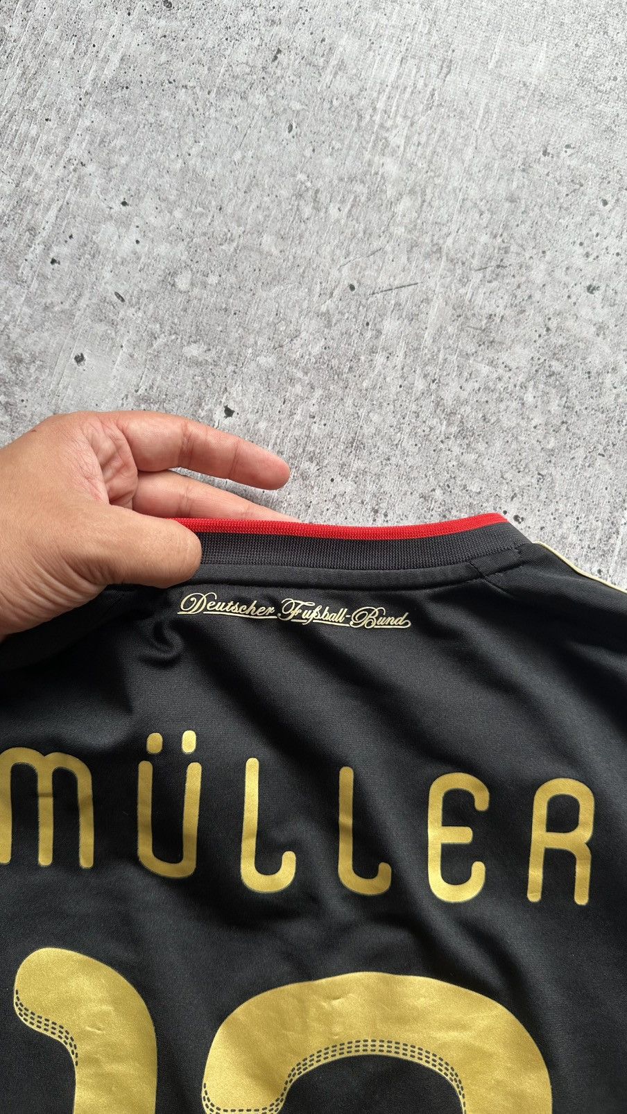 Adidas 2010 Adidas Germany Thomas Muller #13 Vintage Soccer Jersey Size US M / EU 48-50 / 2 - 19 Thumbnail