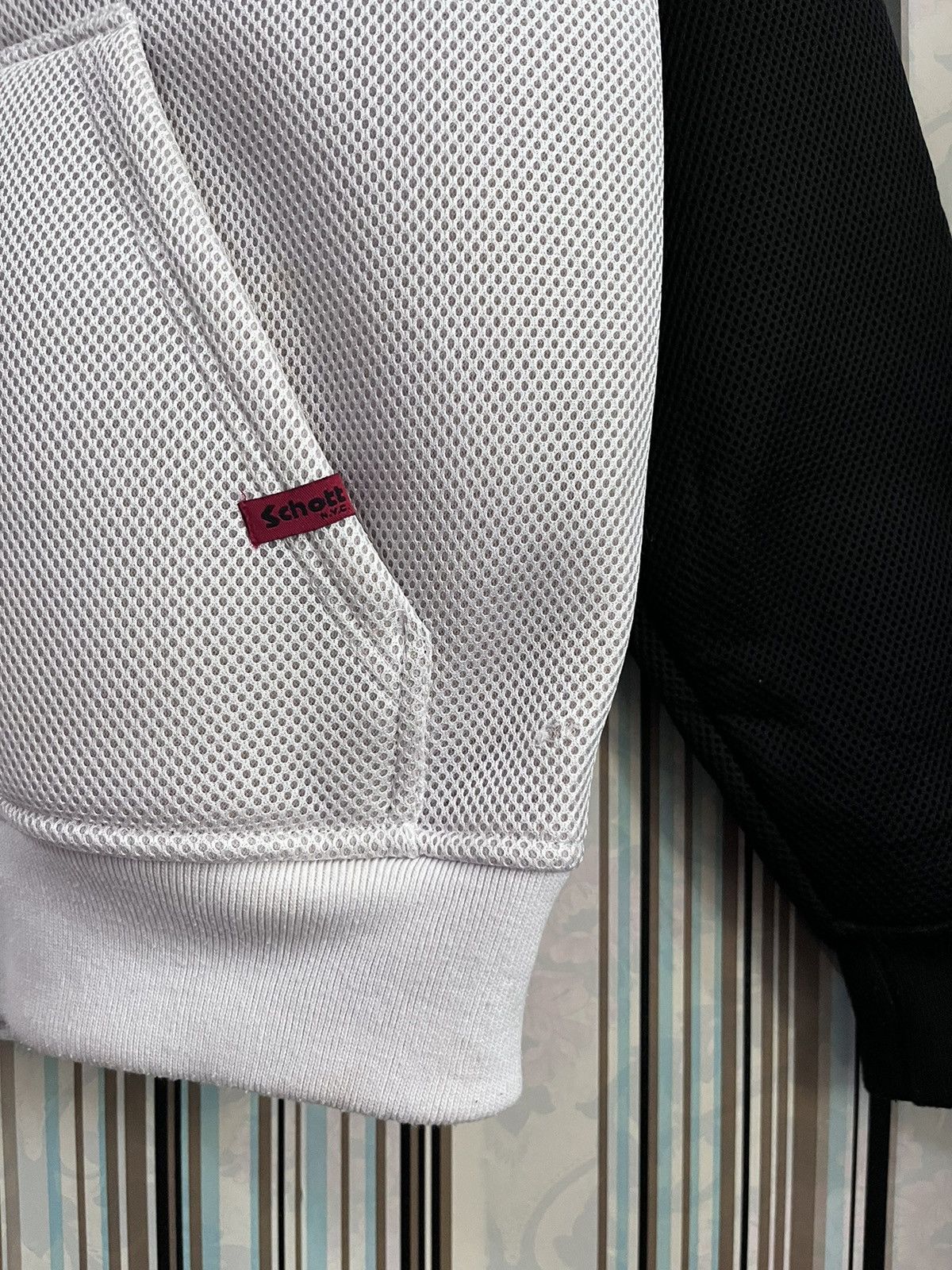 Schott 1990s Two tone mesh hood #F5 Size US XL / EU 56 / 4 - 5 Thumbnail