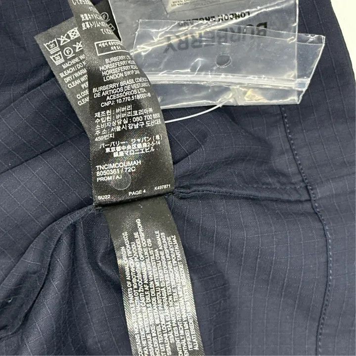 Burberry Burberry Burberry SS22 Zip Pocket Shirt for Men-2507 Size US XL / EU 56 / 4 - 5 Thumbnail