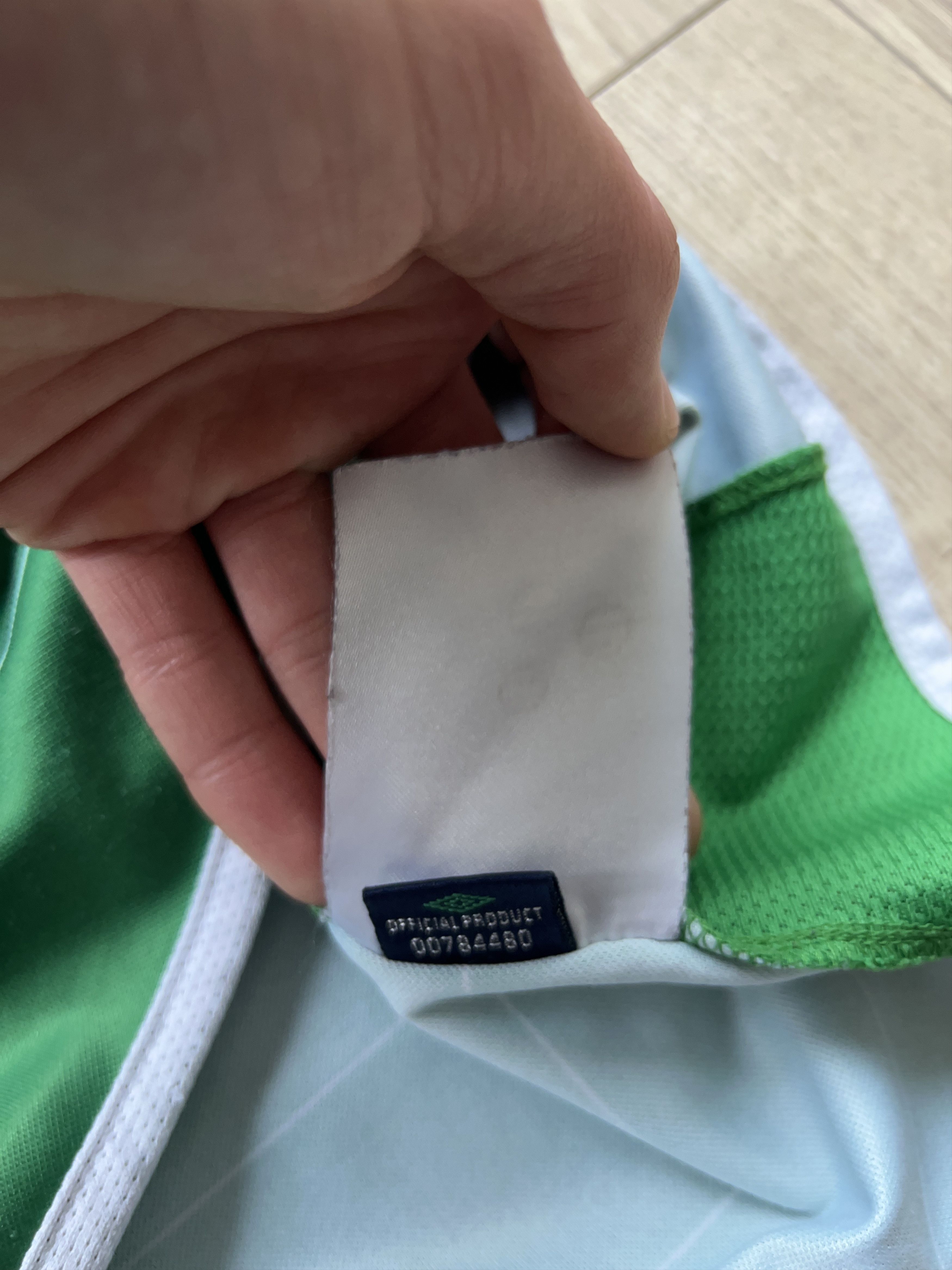 Umbro Mens Ireland 2003 Home Football Soccer Shirt Jersey Size S Size US S / EU 44-46 / 1 - 12 Thumbnail