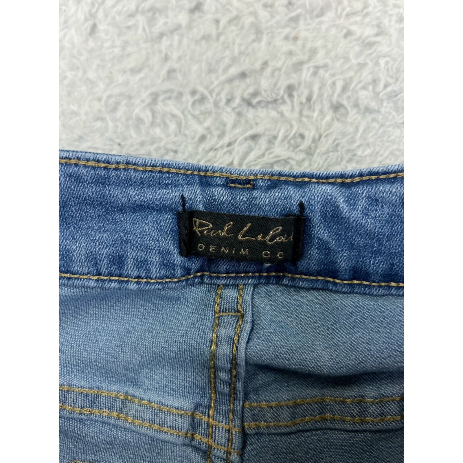 Vintage Pink Label Jeans Women Jeans 3 Blue Flared Distressed Cotton Blend 23x30 Vintage No 30 Inseam 30 Size 26" / US 2 / IT 38 - 6 Thumbnail