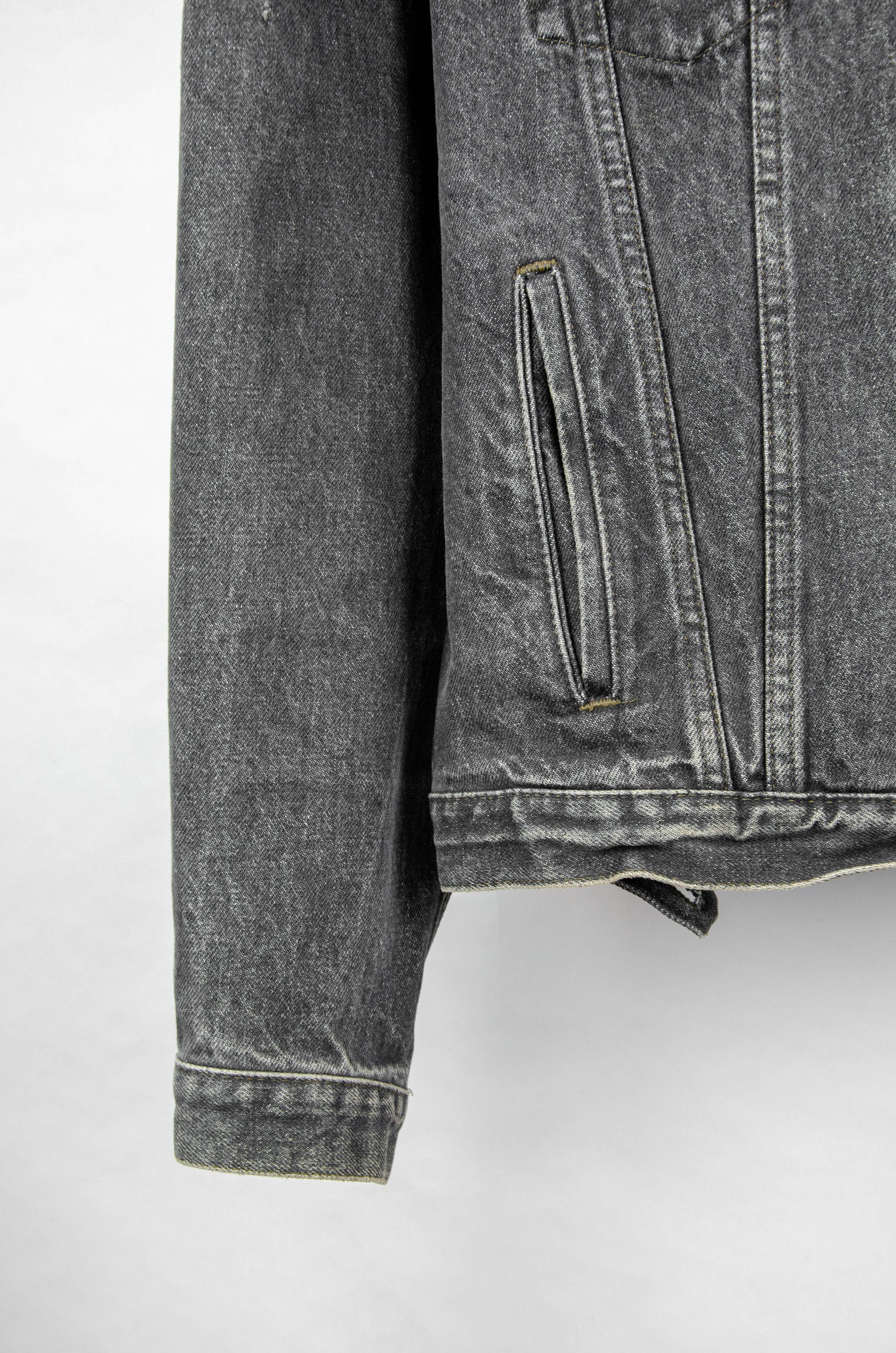Levi's Levi’s Vintage Grey Denim Trucker Jacket – Size L Size L / US 10 / IT 46 - 3 Thumbnail
