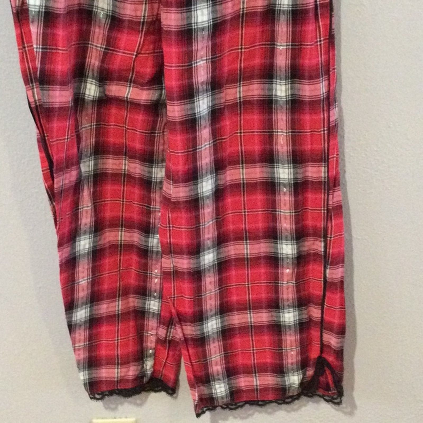 Victoria's Secret Victoria's Secret Plaid Elastic Waist Pocket Pajama Pant L Size 32" / US 10 / IT 46 - 6 Thumbnail