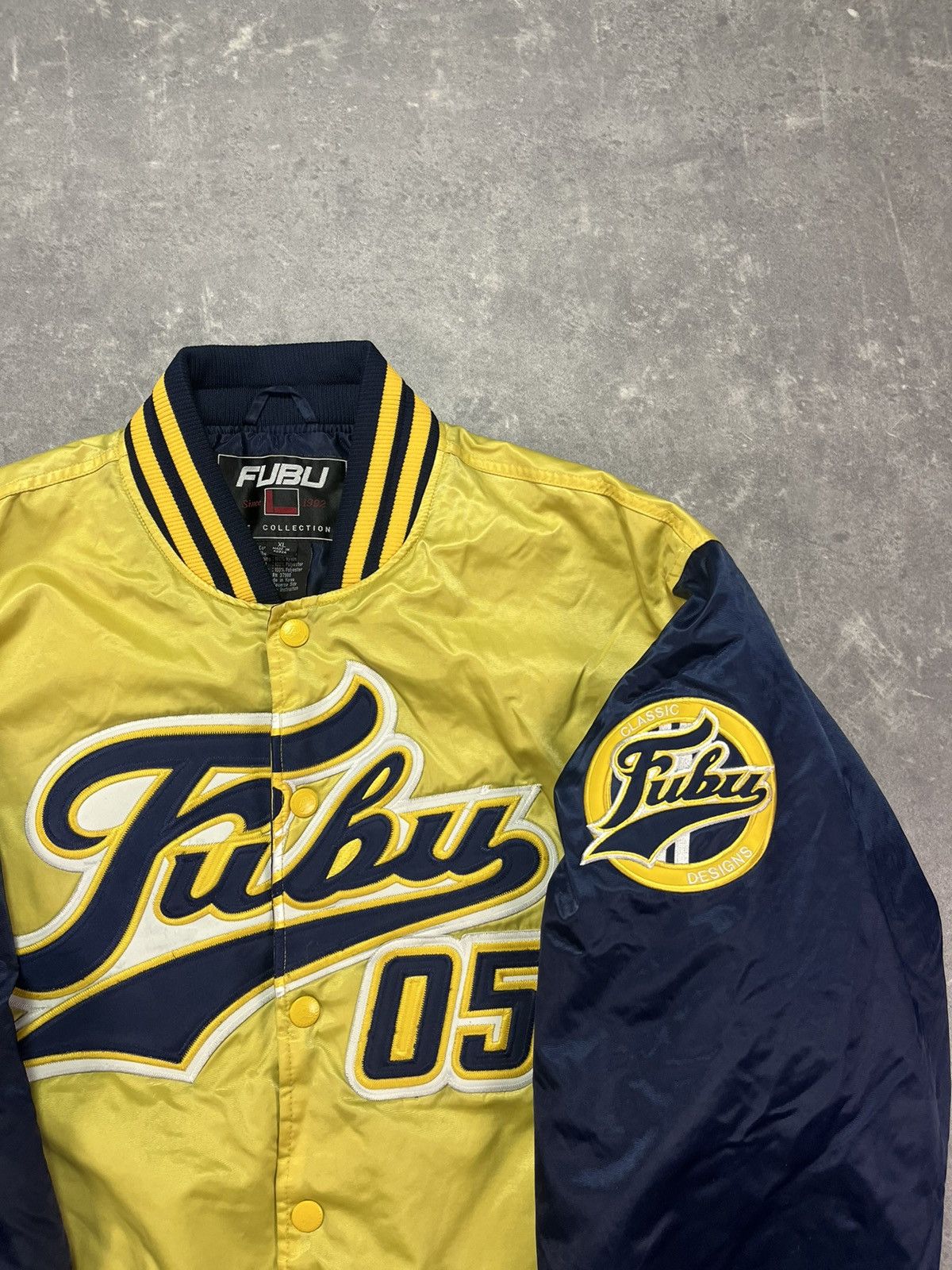 Fubu 90s Fubu Vintage Big Logo Made OG Bomber Jacket XL XXL Rare Size US XL / EU 56 / 4 - 4 Thumbnail