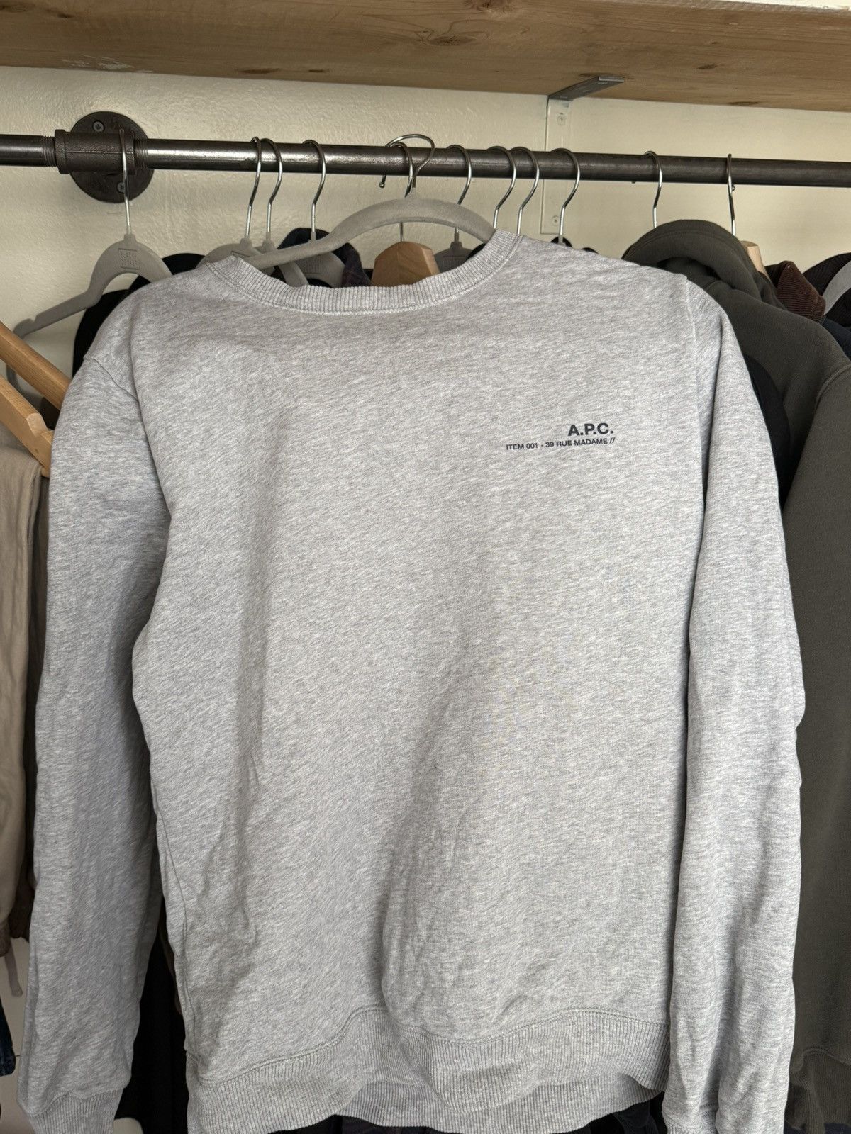 A.P.C. A.P.C. Crewneck Sweatshirt Size US S / EU 44-46 / 1 - 1 Thumbnail