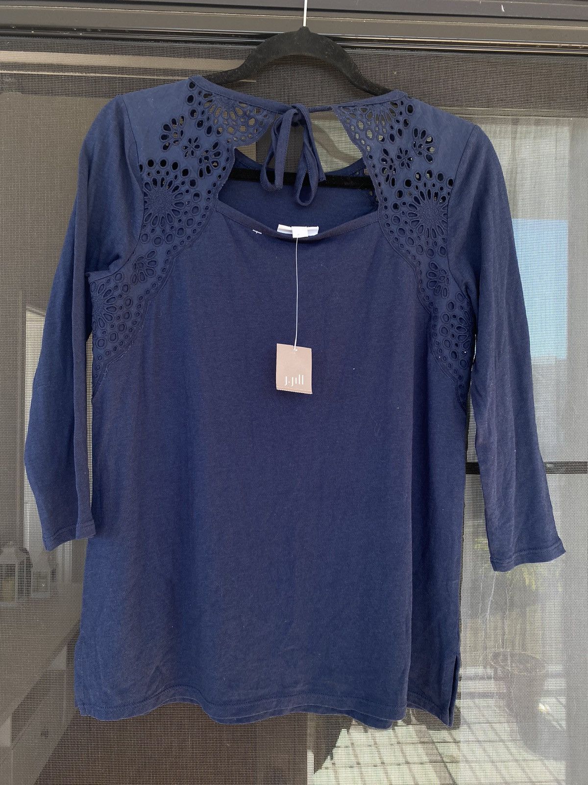 Other NWT J Jill Navy Blue Eyelet Knit Top Tee XS Cotton Tie Back Size XS / US 0-2 / IT 36-38 - 6 Thumbnail