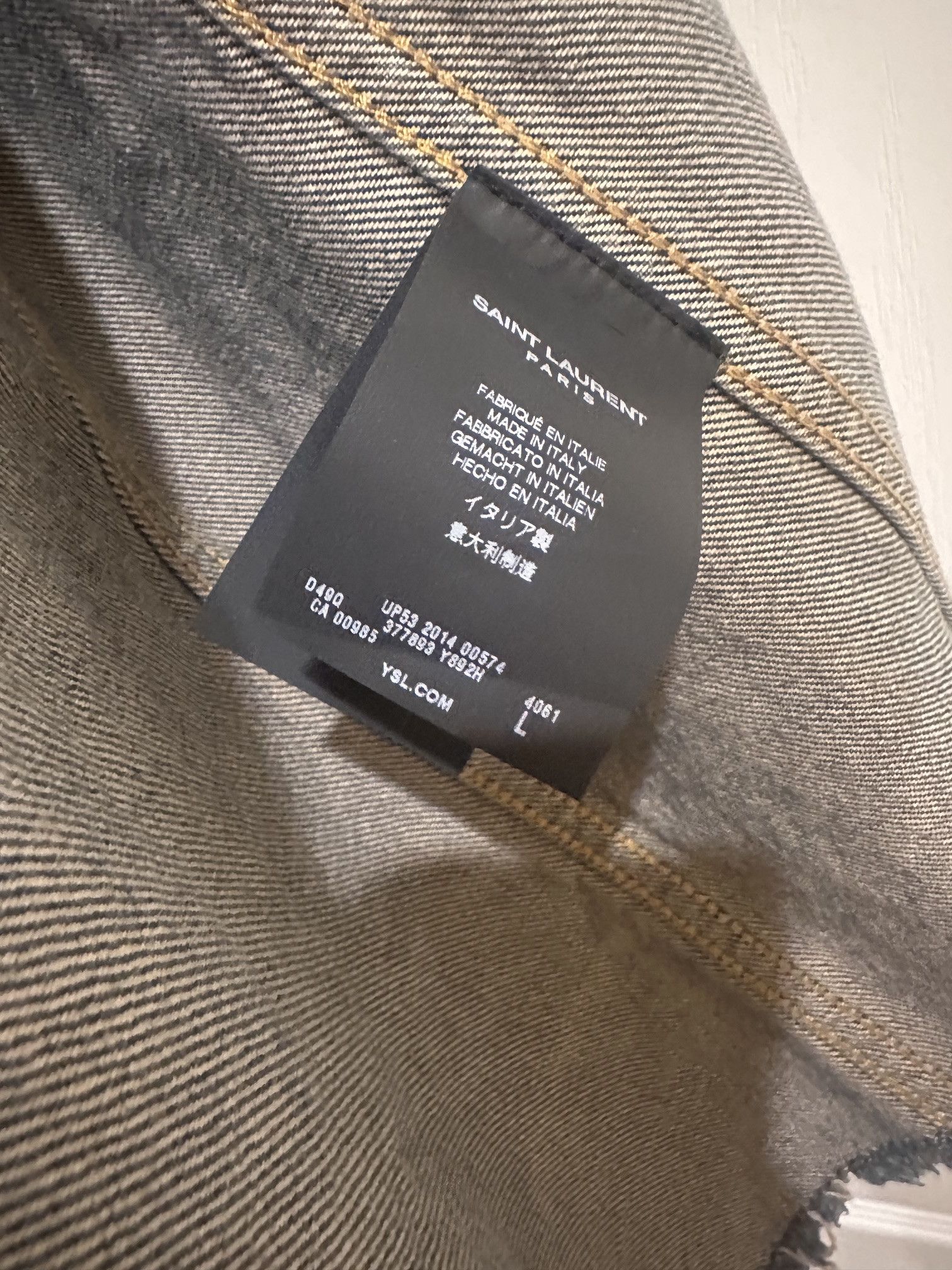 Saint Laurent Paris Saint Laurent Paris 15SS Distressed Denim Vest 377893 4061 L Size US L / EU 52-54 / 3 - 7 Thumbnail