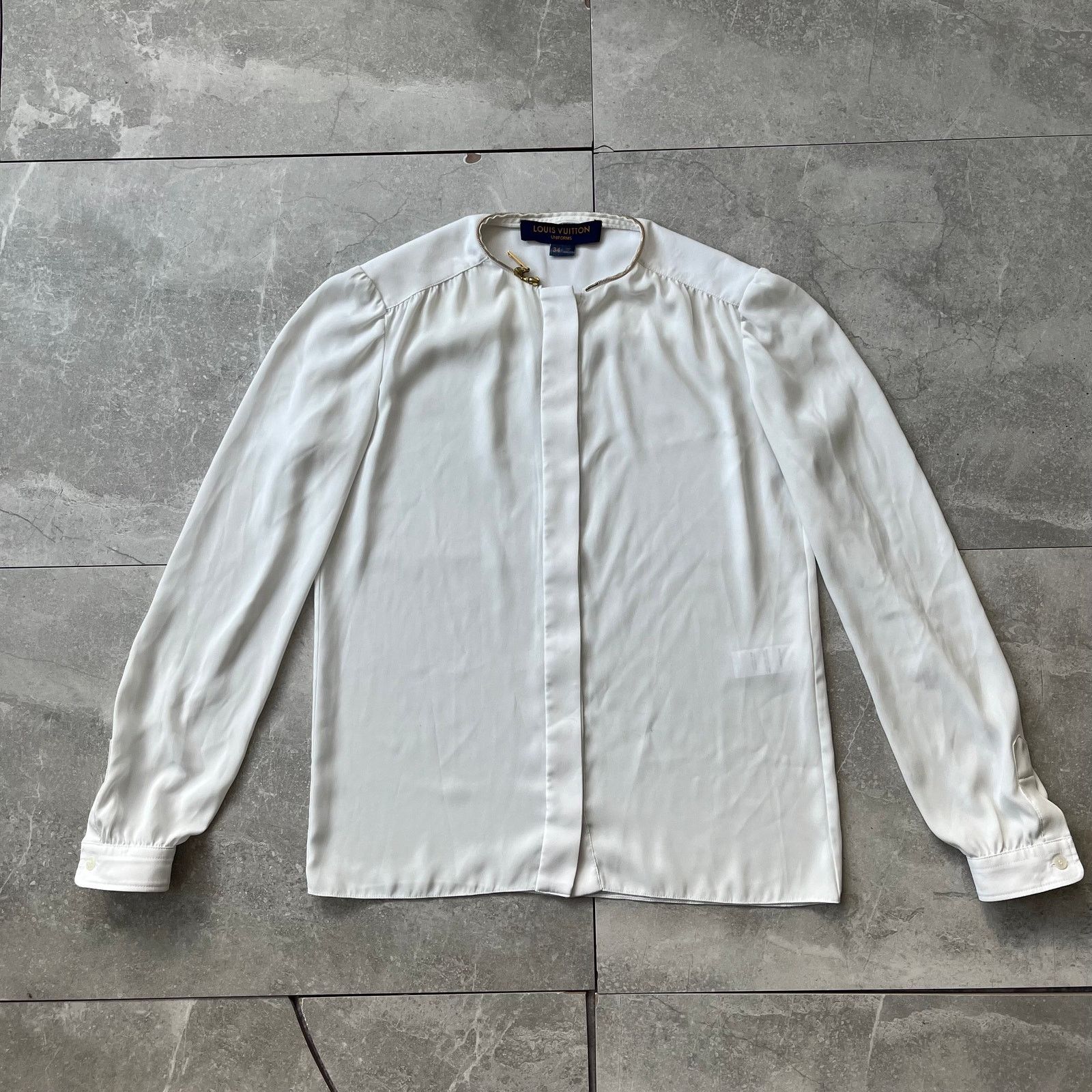 Louis Vuitton Louis Vuitton Uniforms Women’s White Blouse – Size 34 Size M / US 6-8 / IT 42-44 - 4 Thumbnail