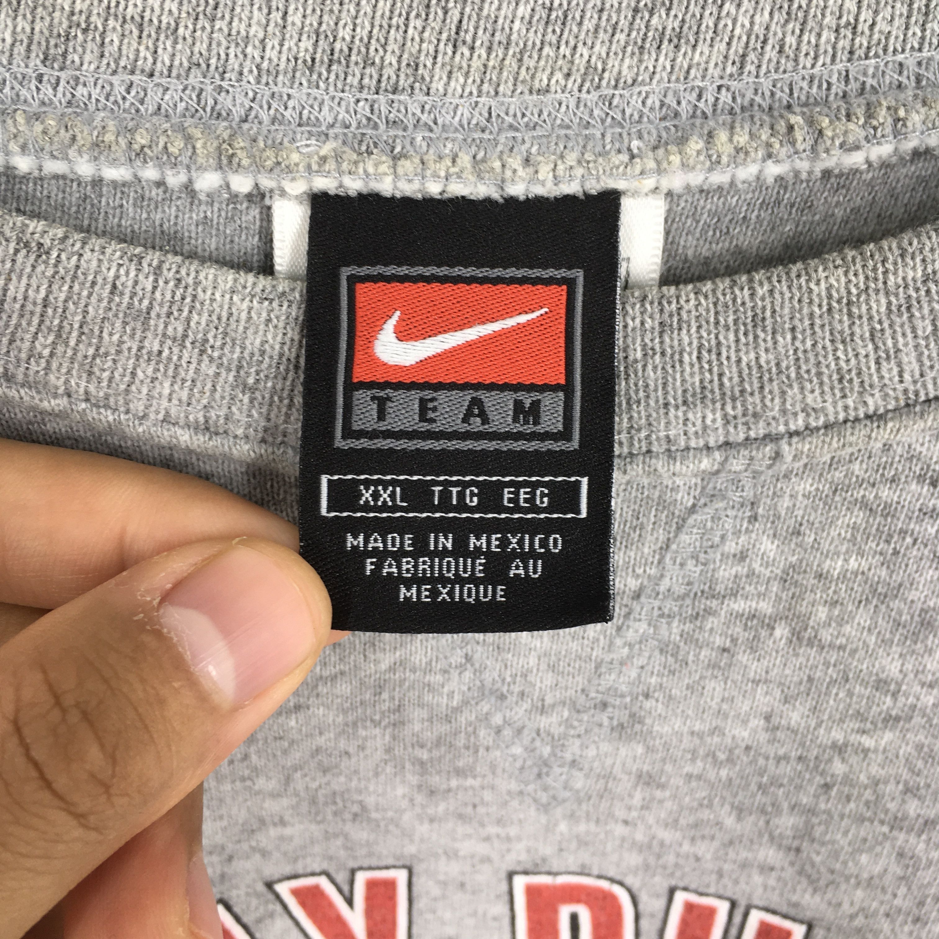 NFL Vintage Nike Tampa Bay Buccaneers NFL Gray Sweatshirt 2XL Size US XXL / EU 58 / 5 - 5 Thumbnail