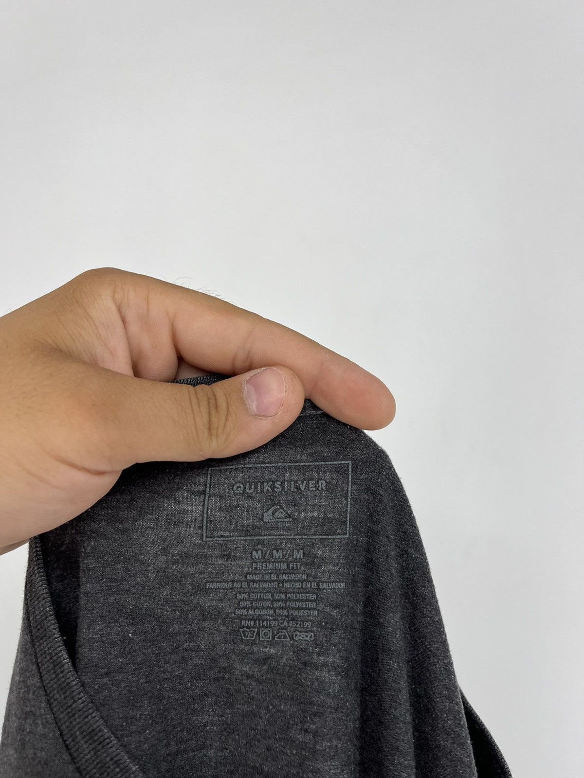 Quiksilver Vintage Quiksilver Surf Style T-shirt Mid Logo Y2K Size US M / EU 48-50 / 2 - 8 Thumbnail