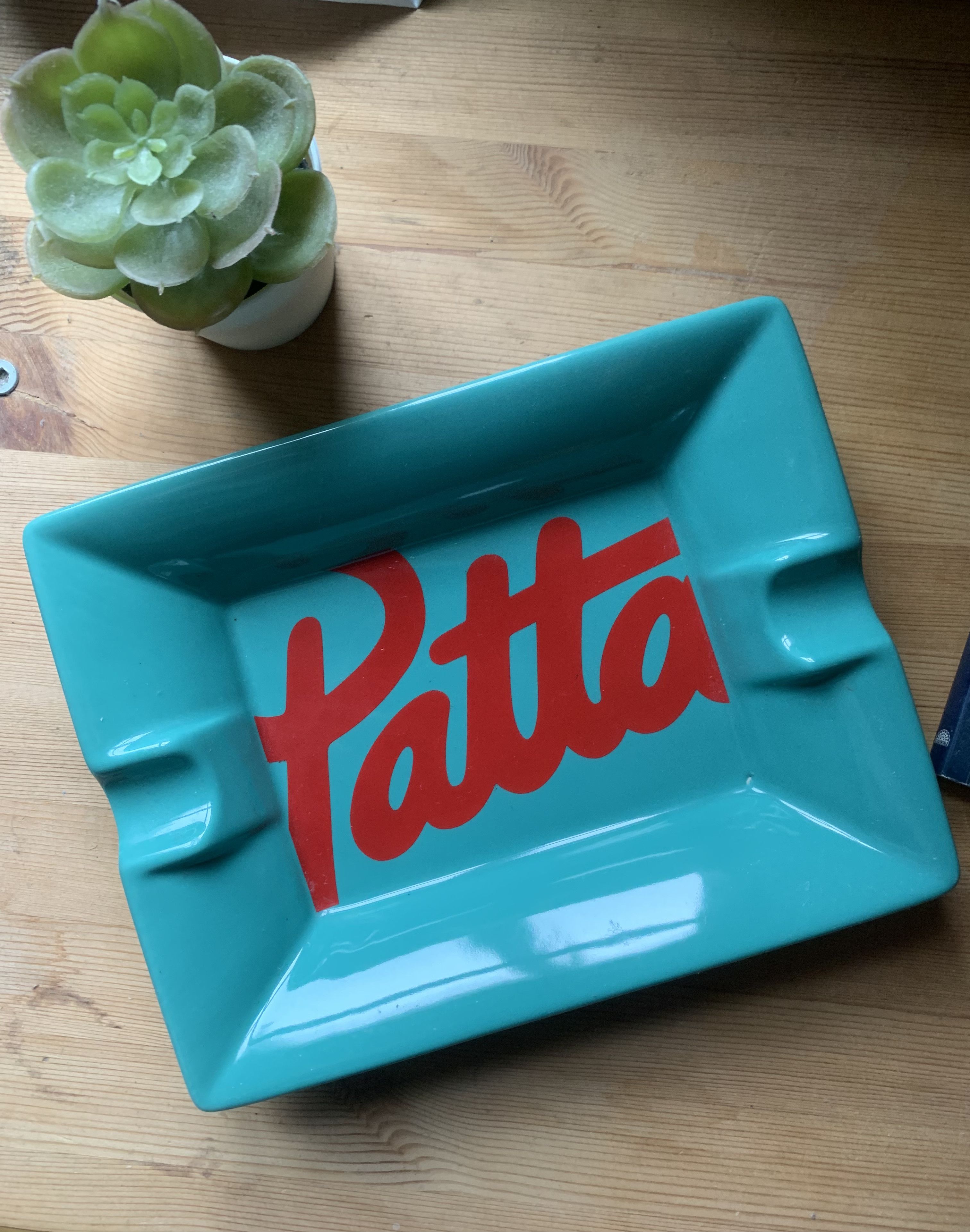 Patta Patta Script Logo Cigar Ashtray Size ONE SIZE - 2 Thumbnail