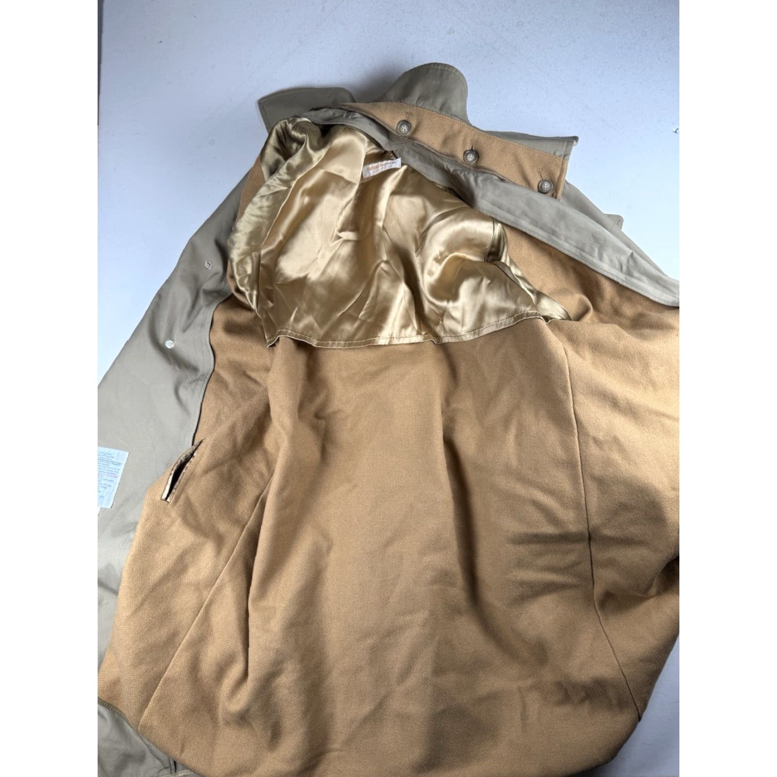Brooks Brothers VINTAGE Brooks Brothers Trench Coat Jacket Mens Size 40 S Zip Wool Liner Size US XXS / EU 40 - 7 Thumbnail