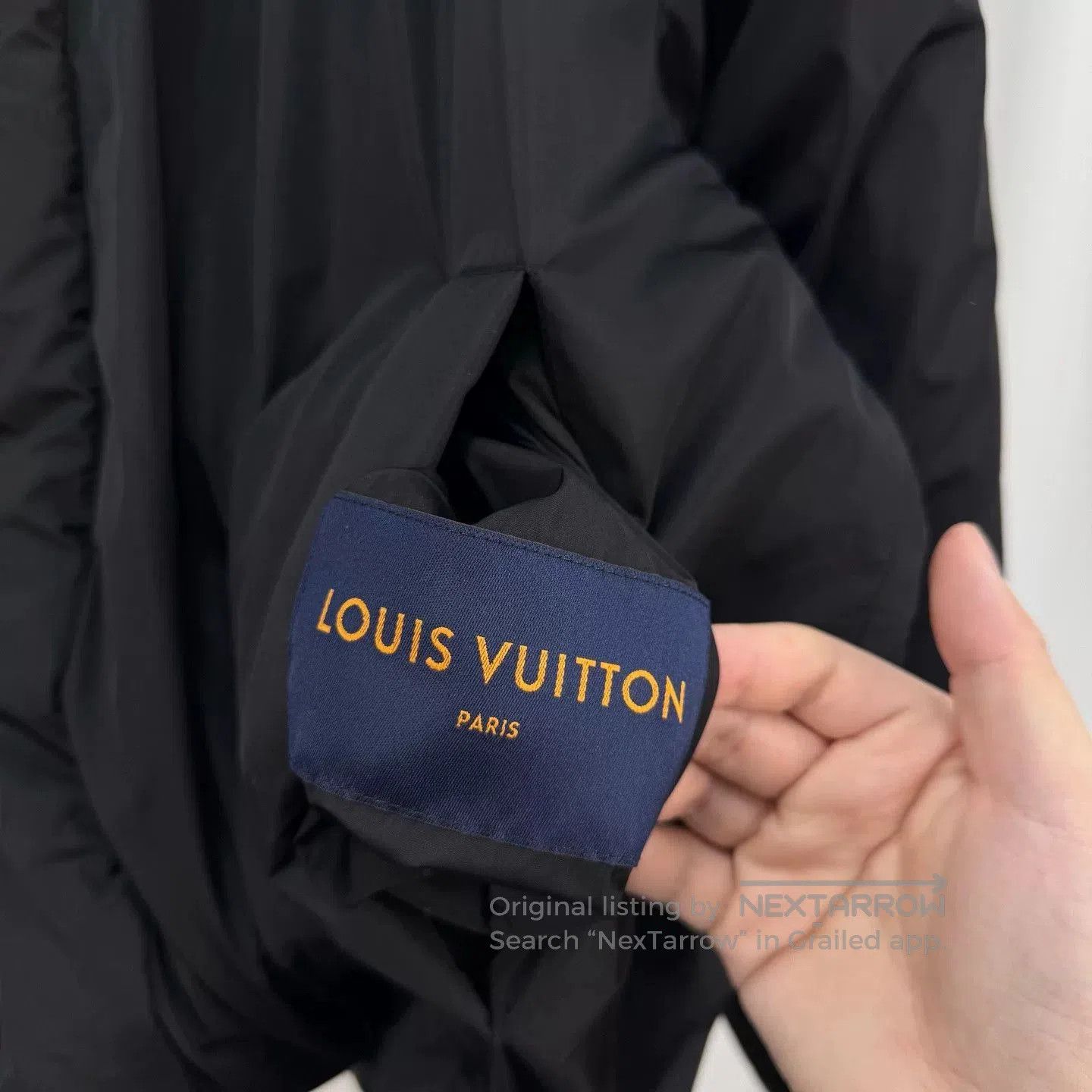 Louis Vuitton Louis Vuitton Embossed Reversible Padded Jacket. Size US L / EU 52-54 / 3 - 7 Thumbnail