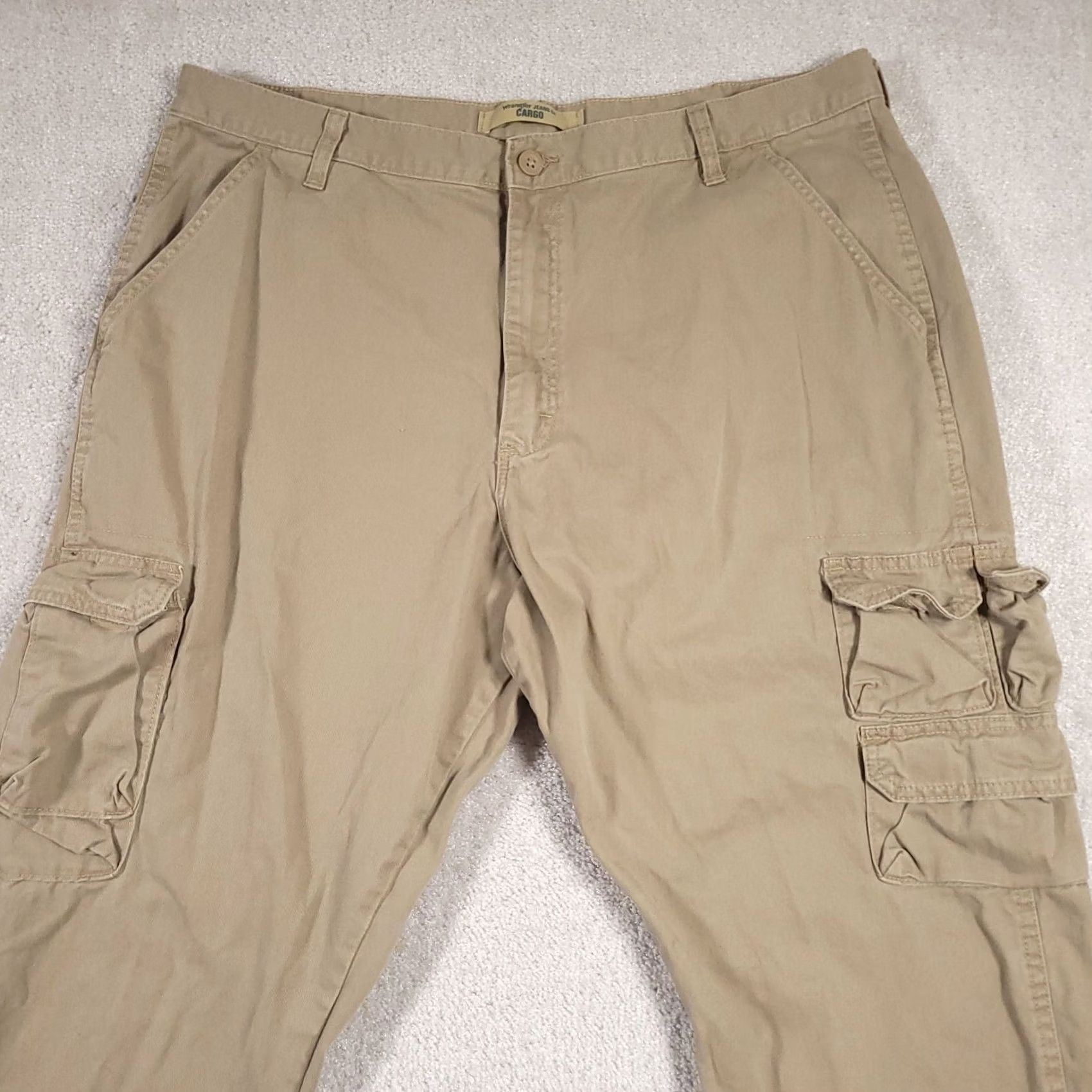 Wrangler Wrangler Cargo Pants Mens 40x32 Khaki Beige Relaxed Fit Workwear Outdoors Size US 40 / EU 56 - 3 Thumbnail