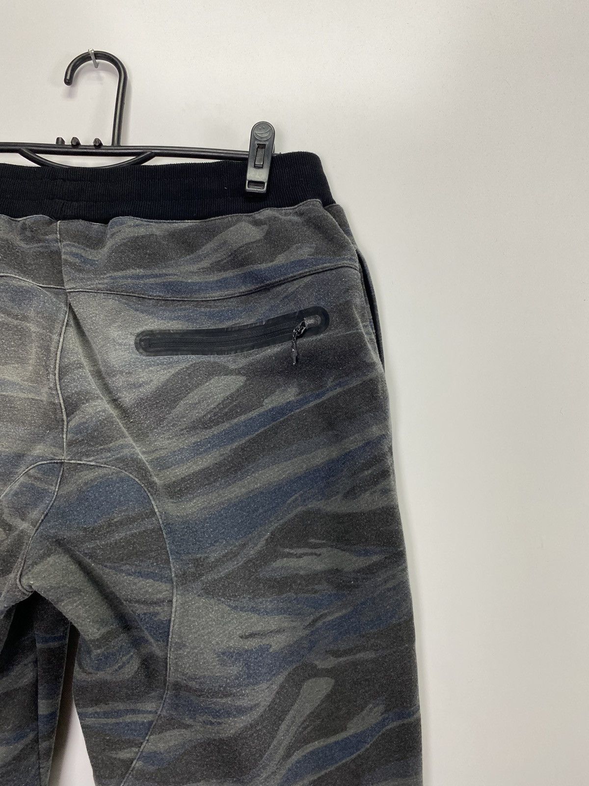 Quiksilver Quicksilver Sweatpant Camo Design Size US 32 / EU 48 - 11 Thumbnail