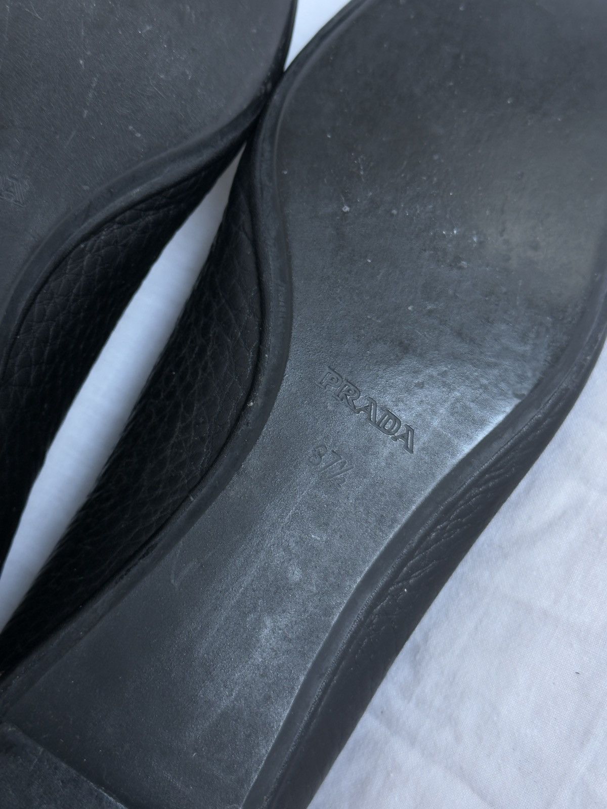 Prada Prada Vintage Black Leather Metal Logo Pointed Toe Flats Size US 7.5 / IT 37.5 - 10 Thumbnail