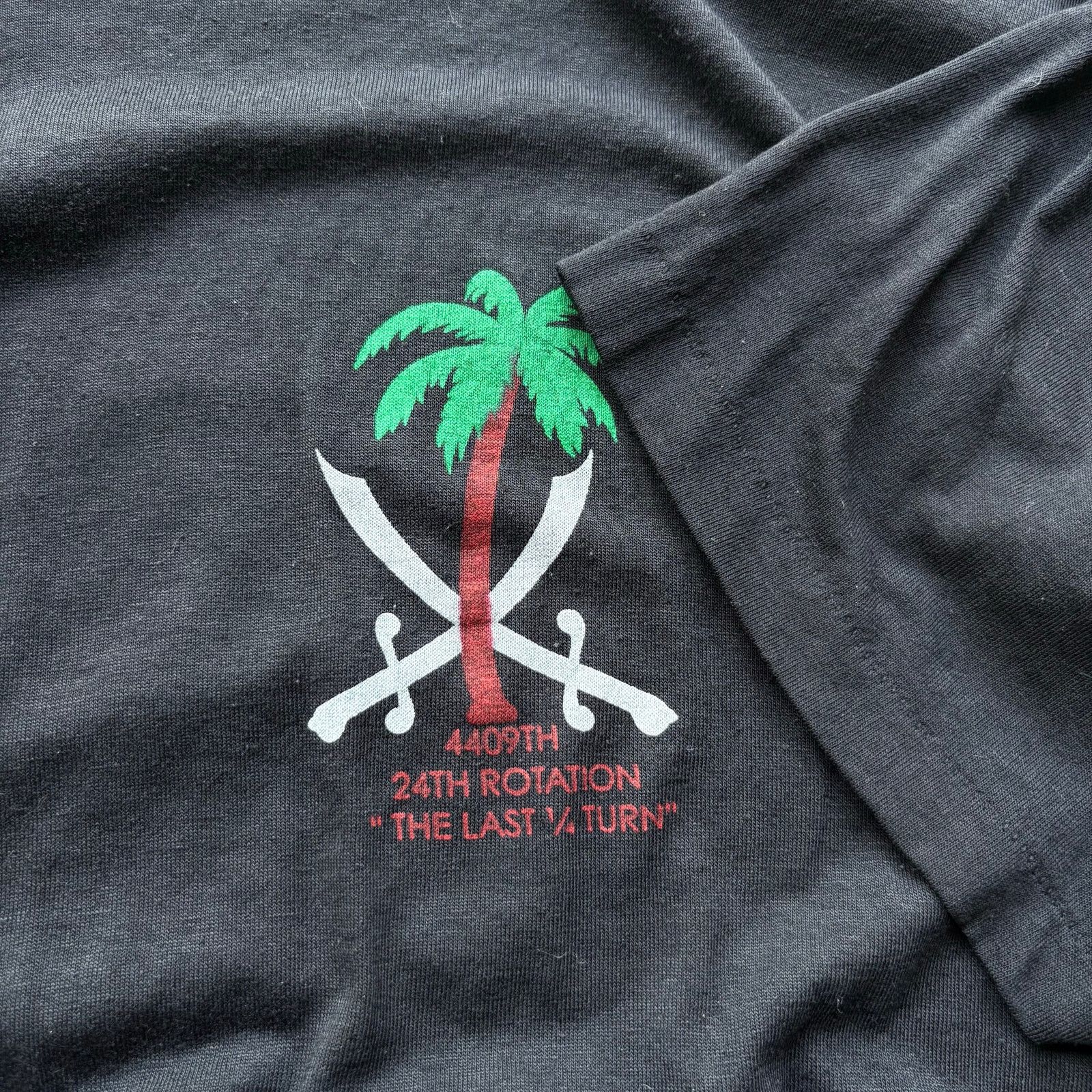 Other × Vintage Vintage 90s Desert Storm Military T-shirt Size US L / EU 52-54 / 3 - 2 Thumbnail