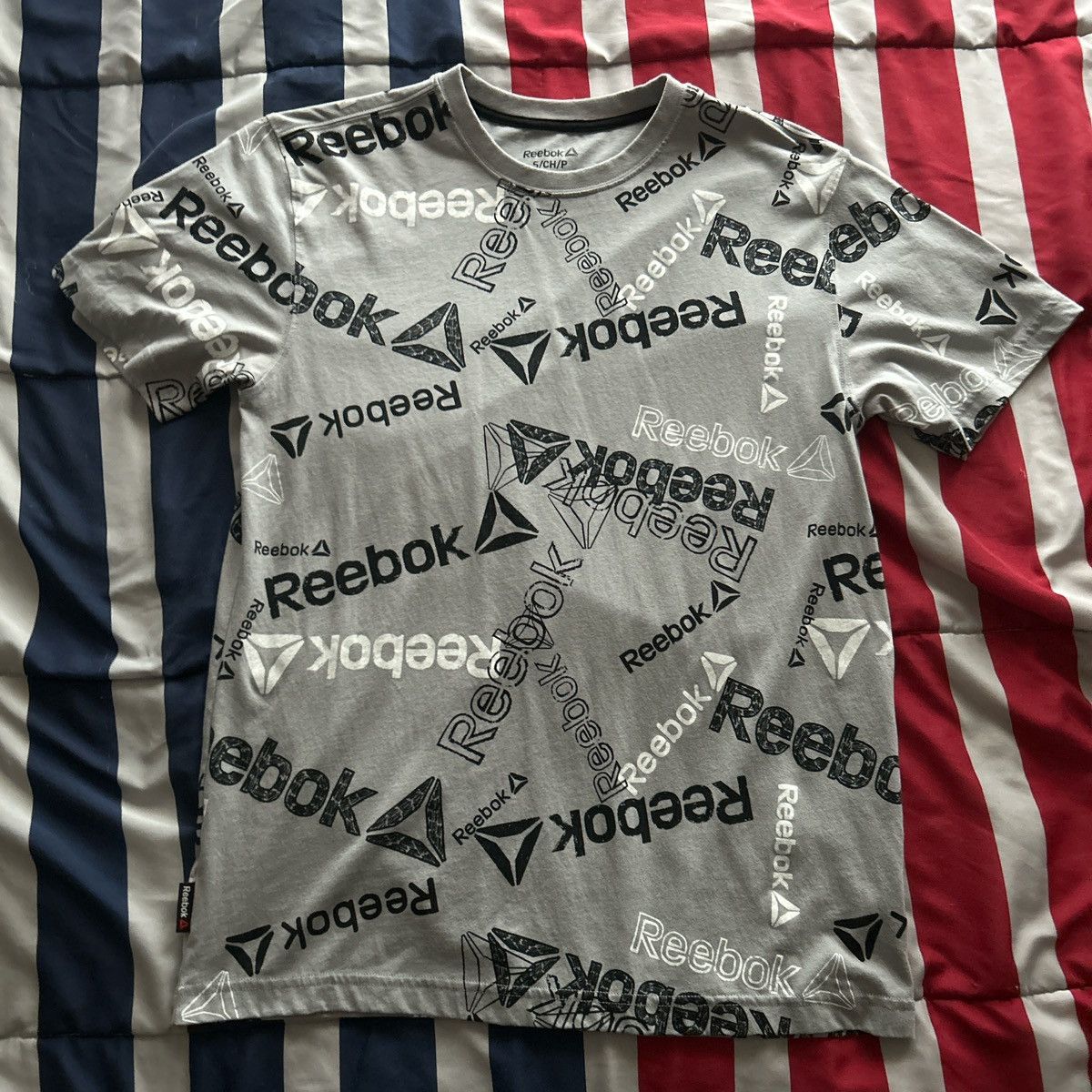 Reebok Colored Reebok T-shirt Size US XS / EU 42 / 0 - 1 Thumbnail